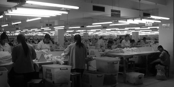 中國廣東紡織廠發生嚴重火災釀8死1傷，起火原因與詳細案情仍待調查釐清