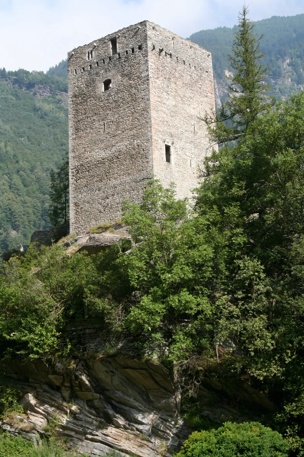 Castelmur Castle