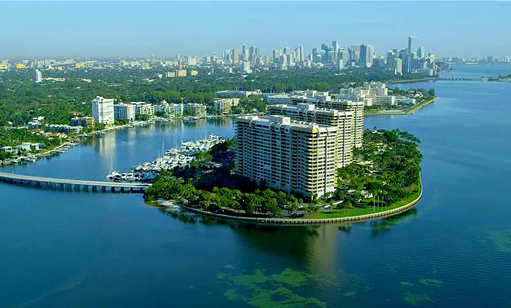 Grove Isle