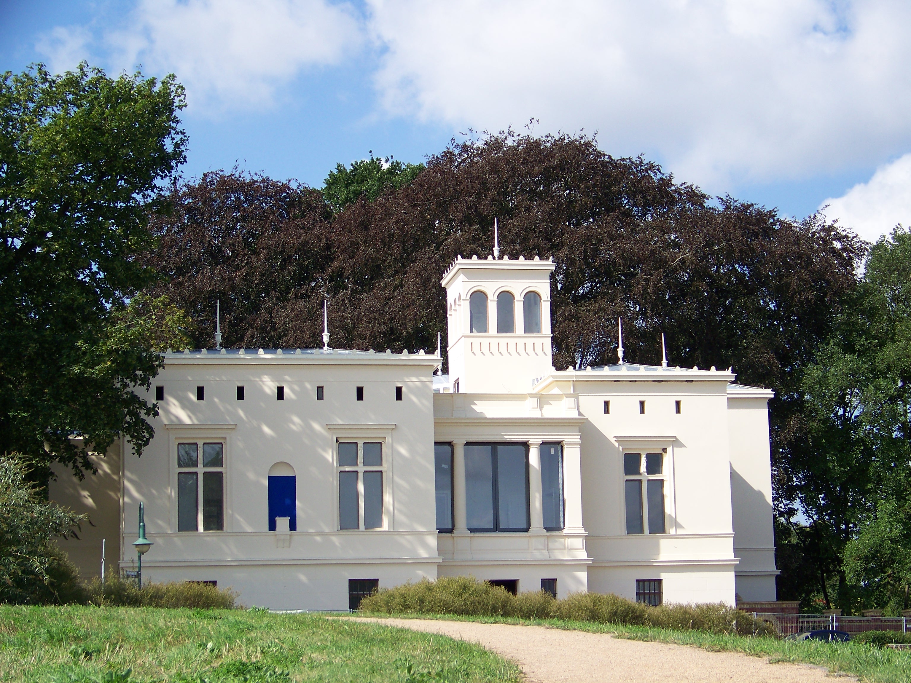 Villa Schöningen