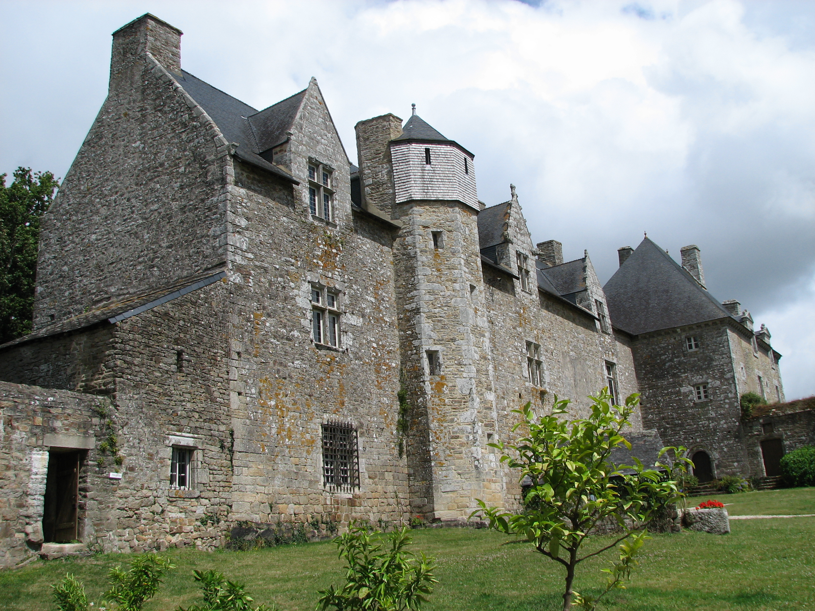 Plessis-Josso castle