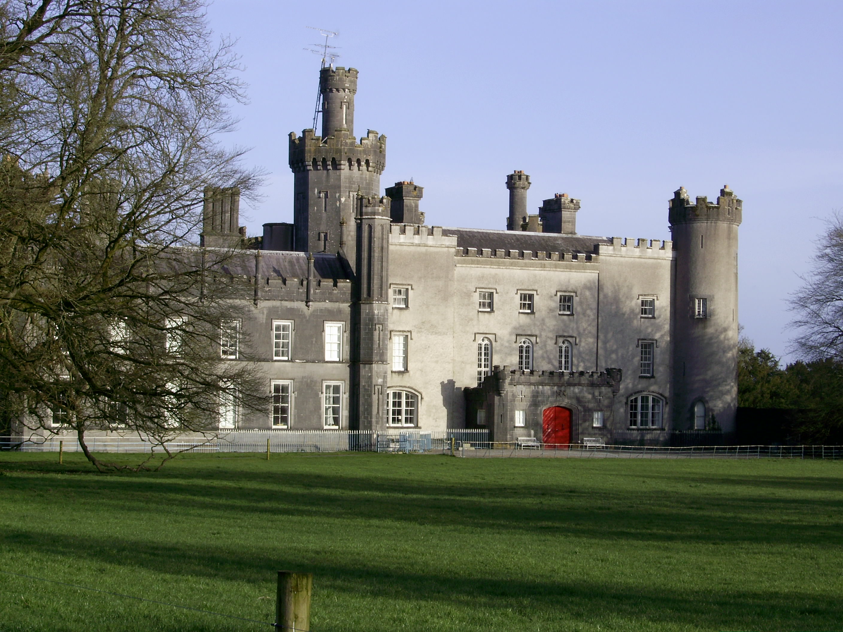 Tullynally Castle