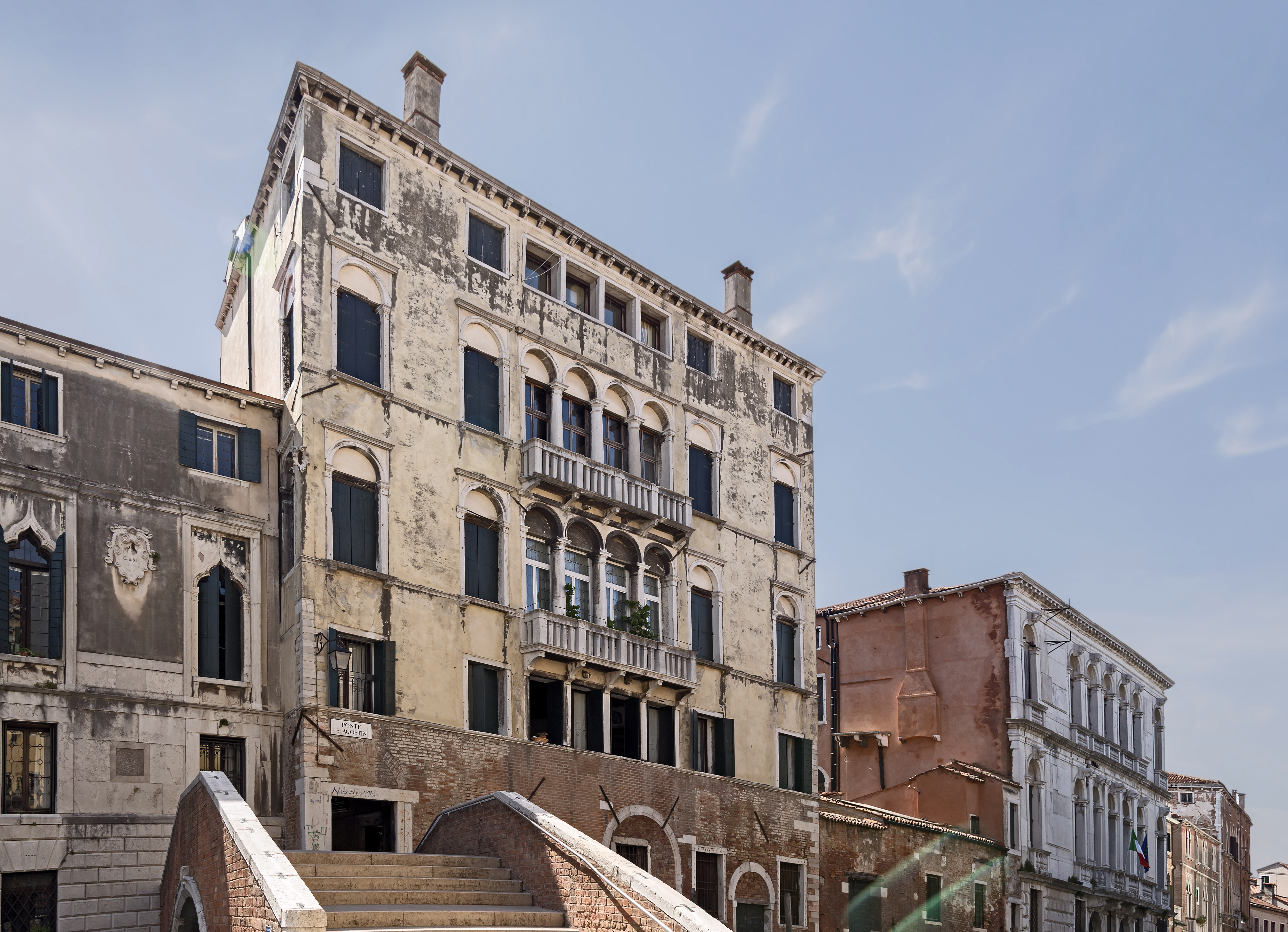 Palazzo Giustinian Loredan