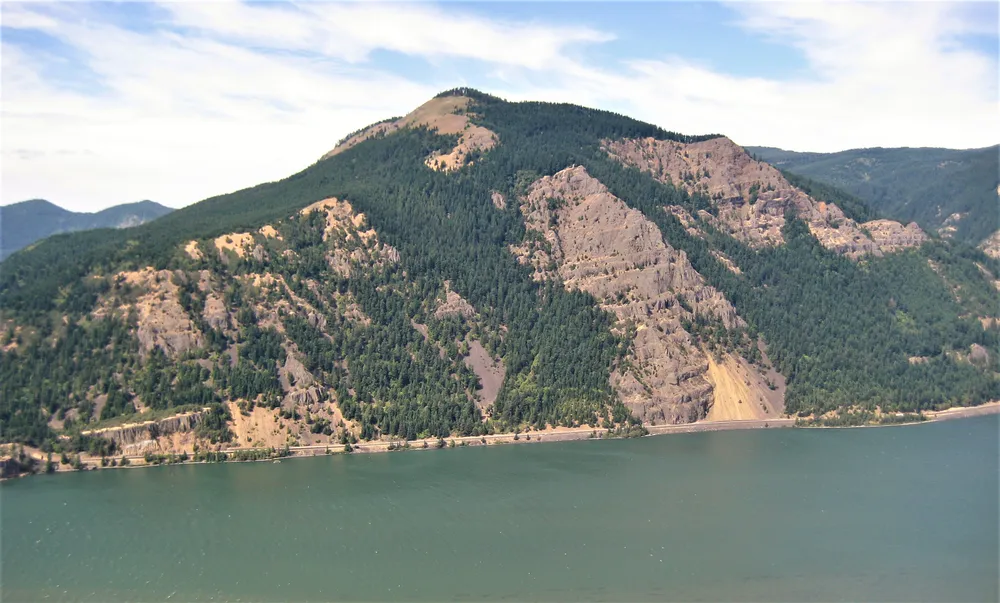 Dog Mountain