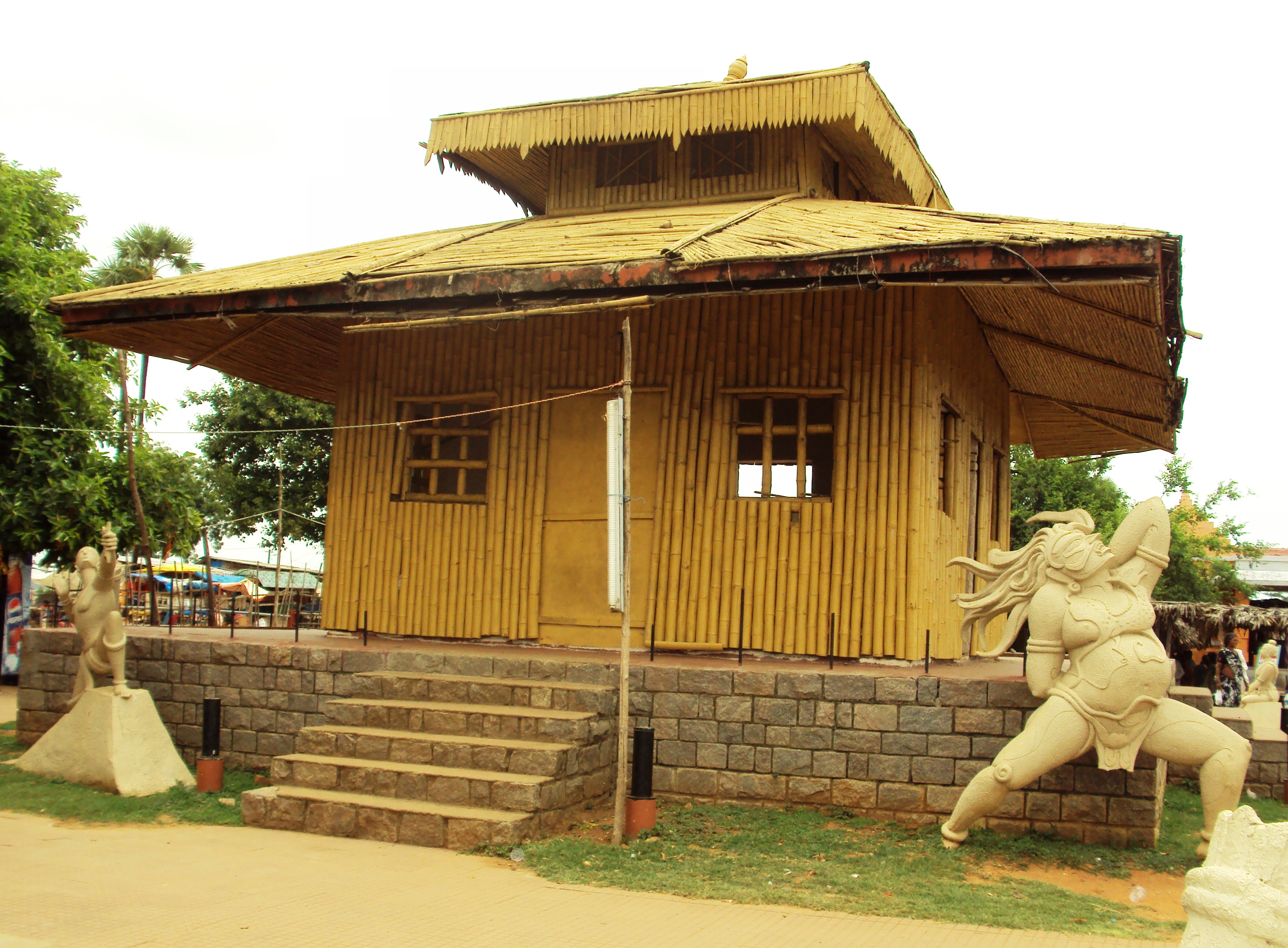 Parnasala, India