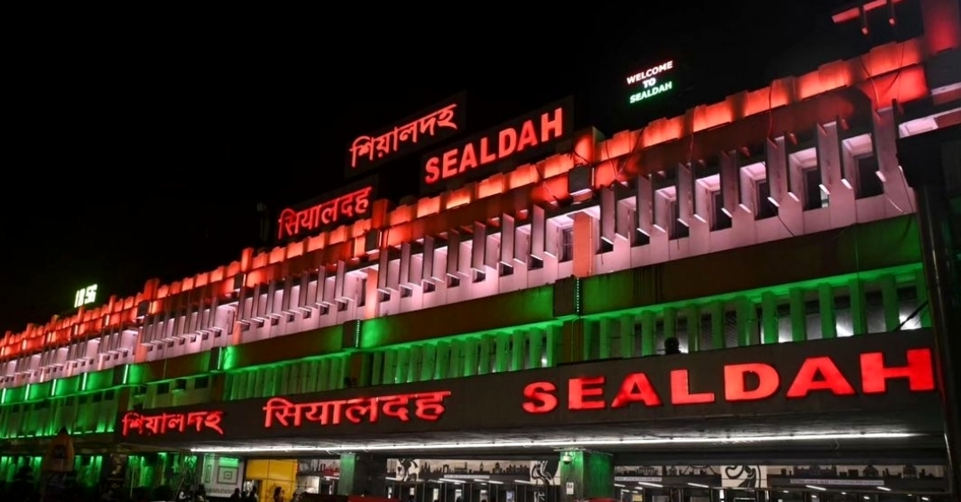 Sealdah railway station, India