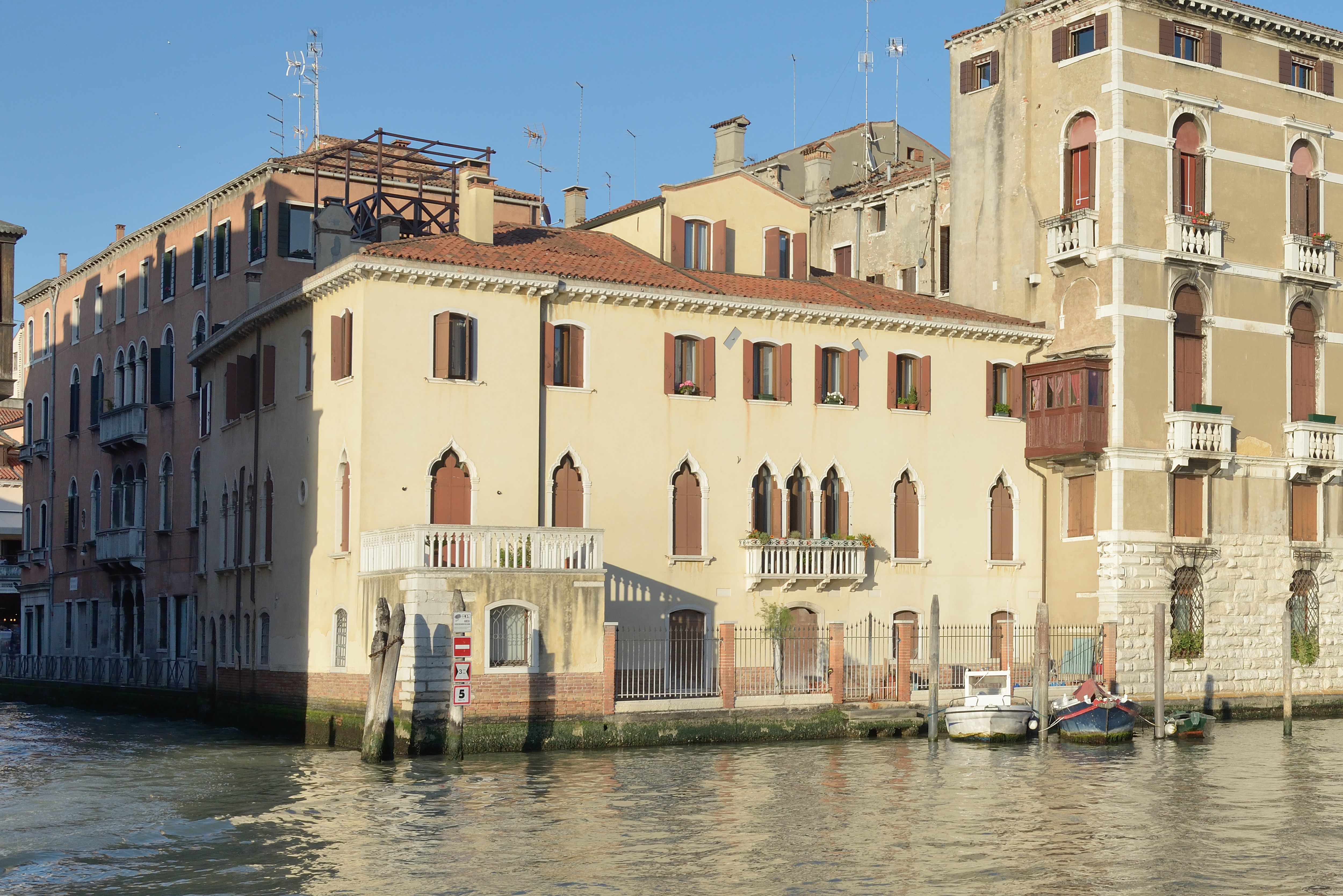 Palazzetto da Lezze