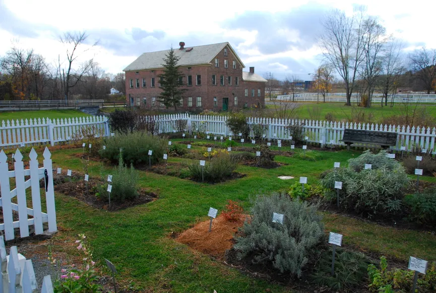Touring Shaker country