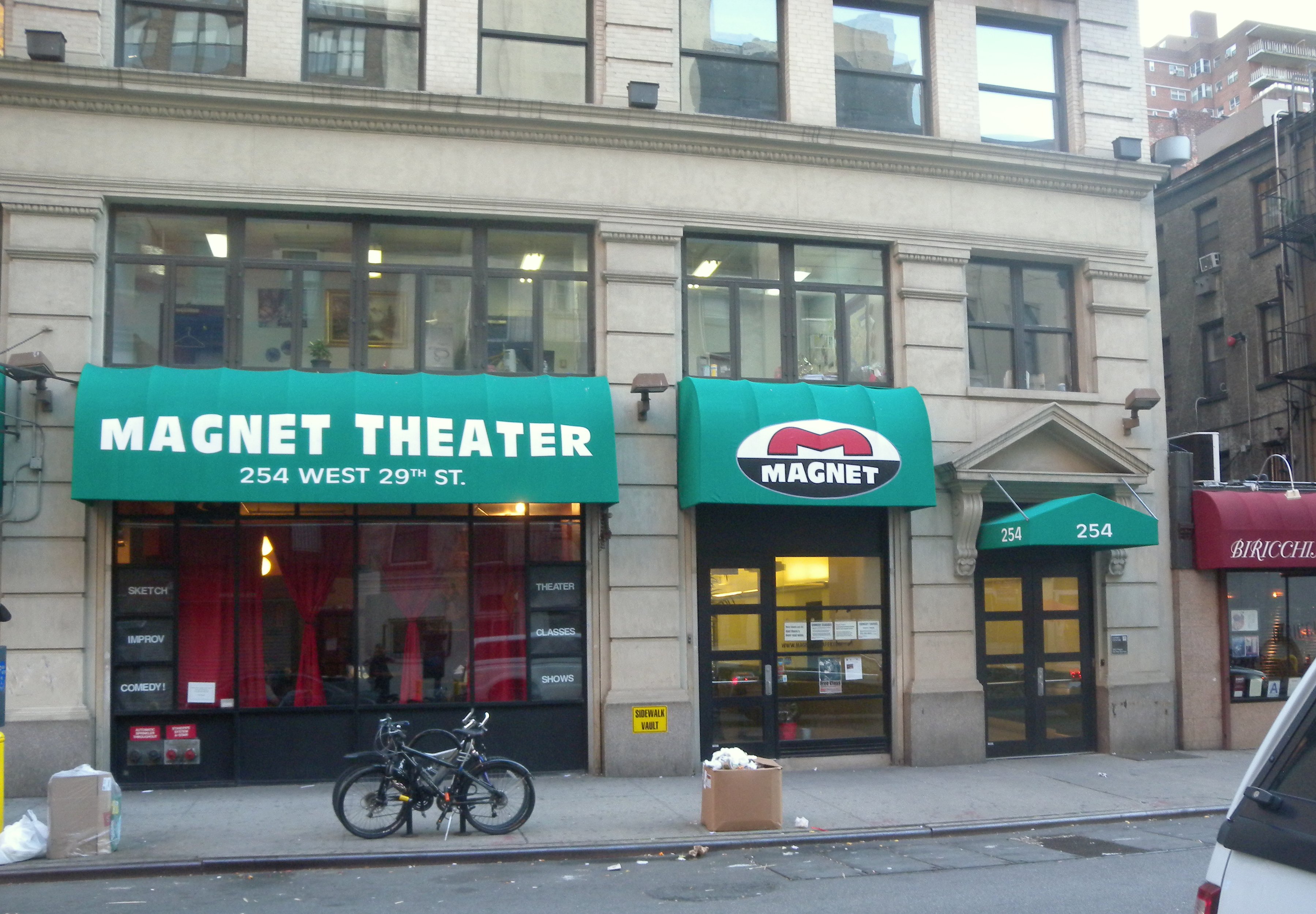 Magnet Theater
