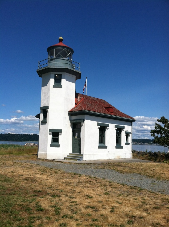 Point Robinson Light