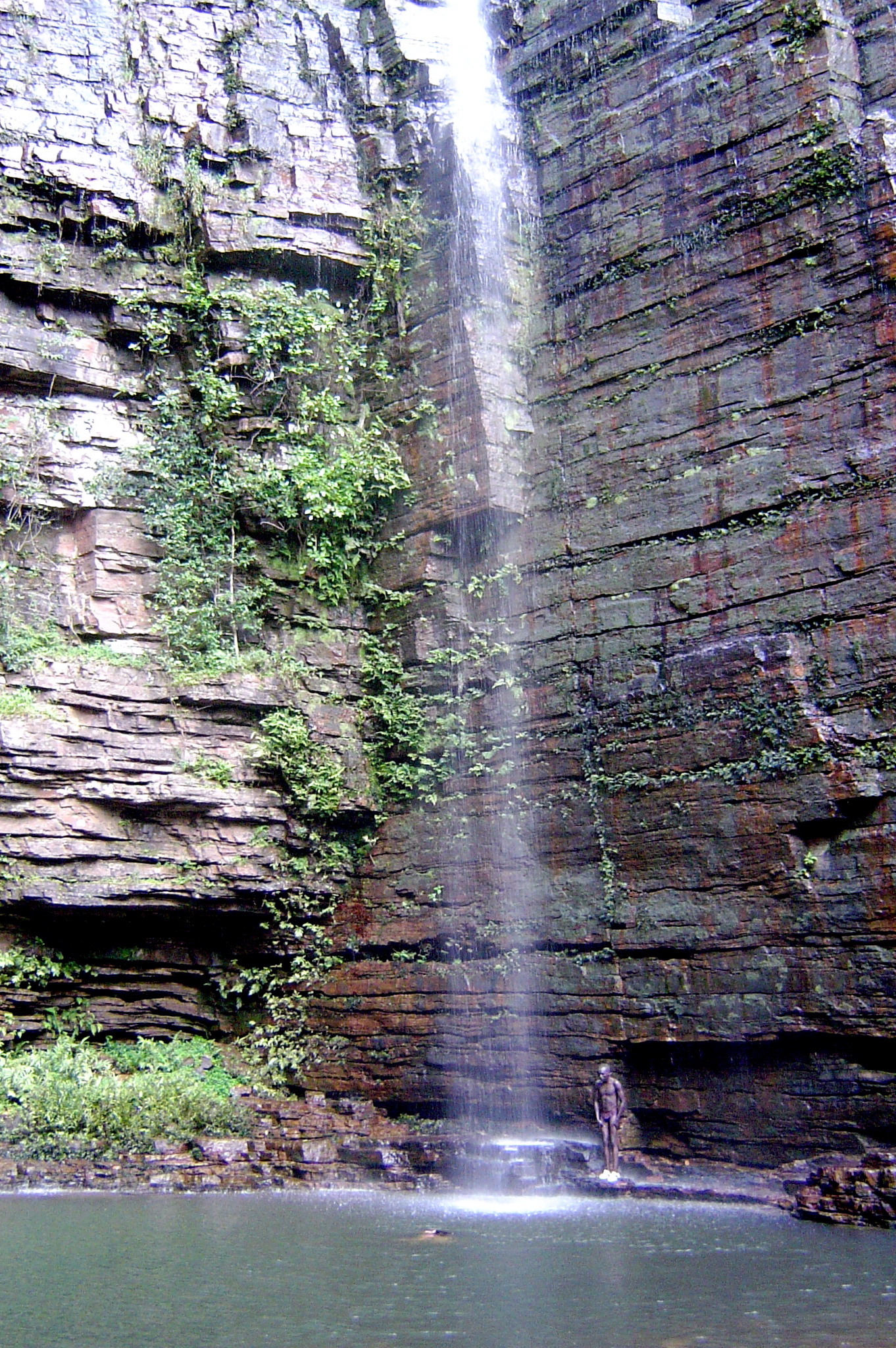 Dindefelo Falls