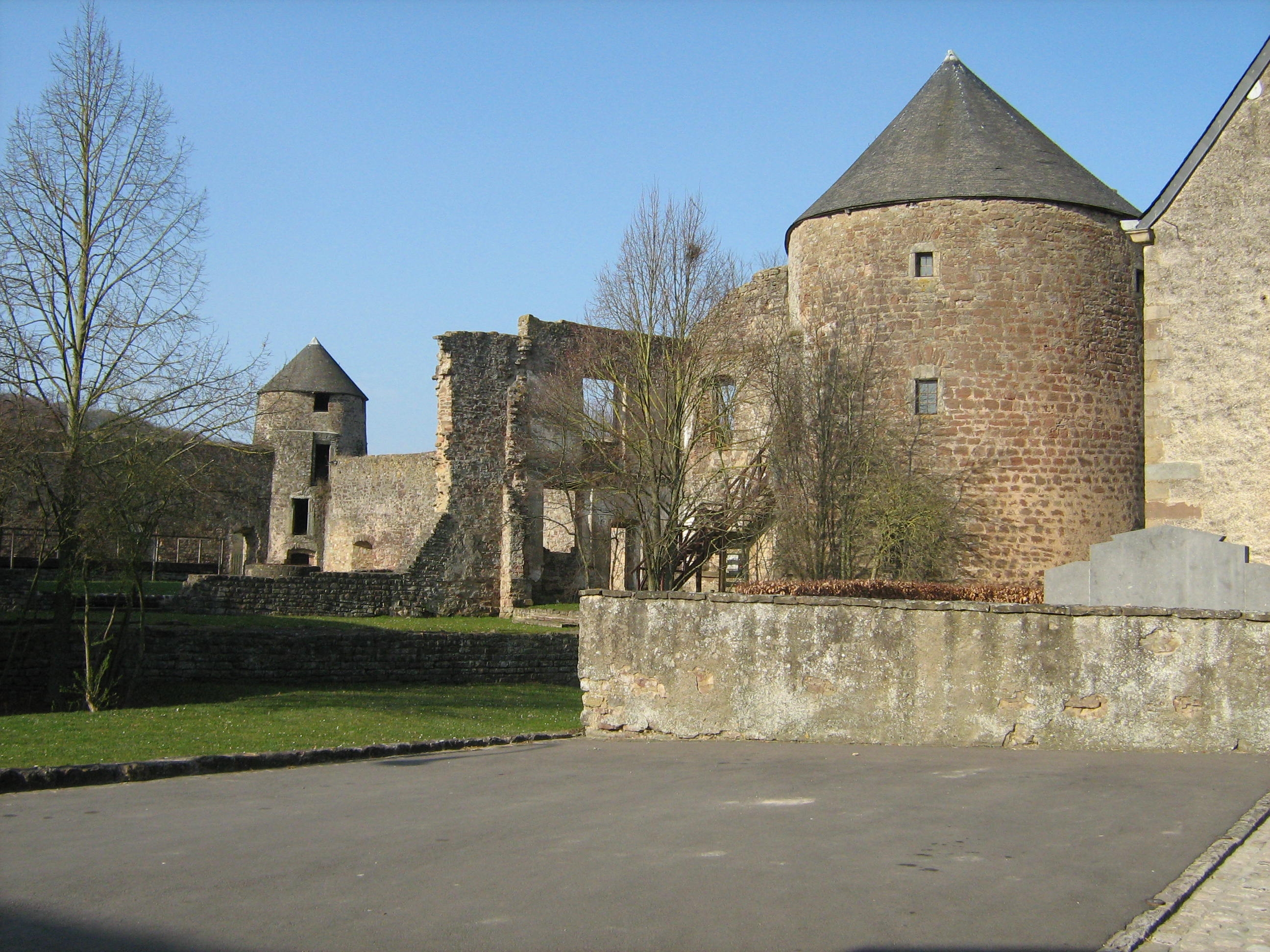 Pettingen Castle