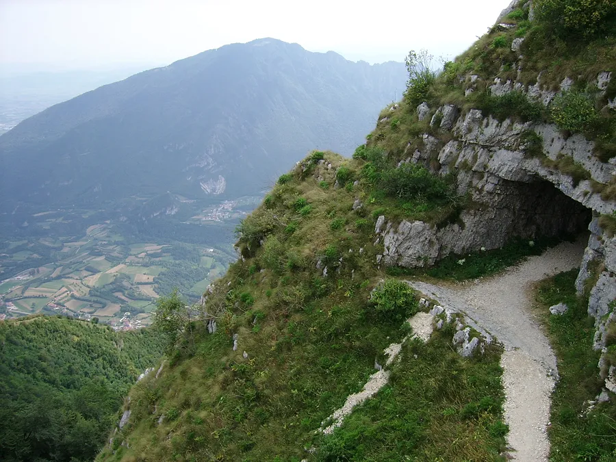 mount Cengio