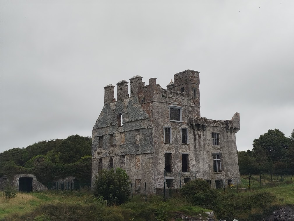 Menlo Castle