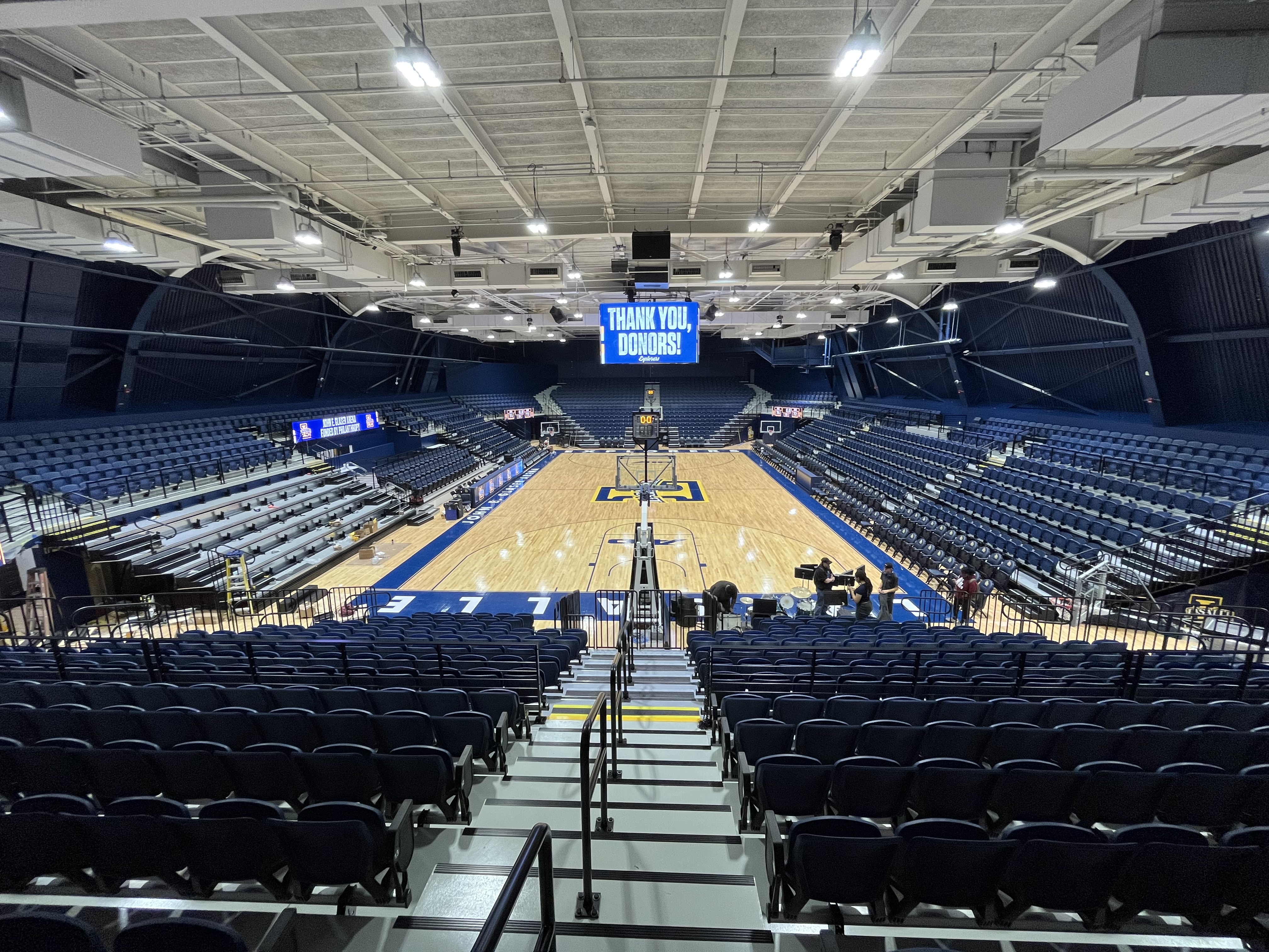 Tom Gola Arena