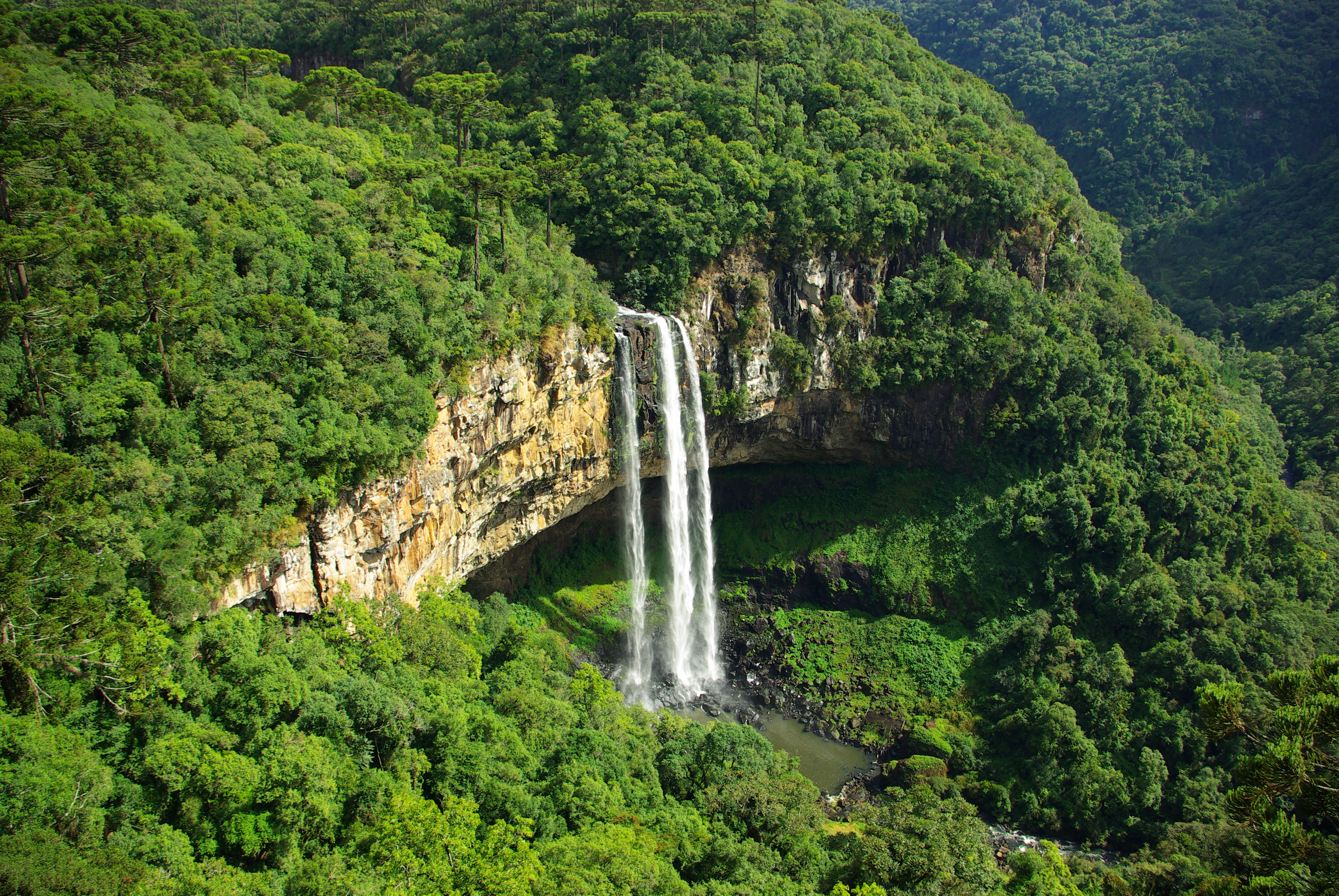 Caracol Falls