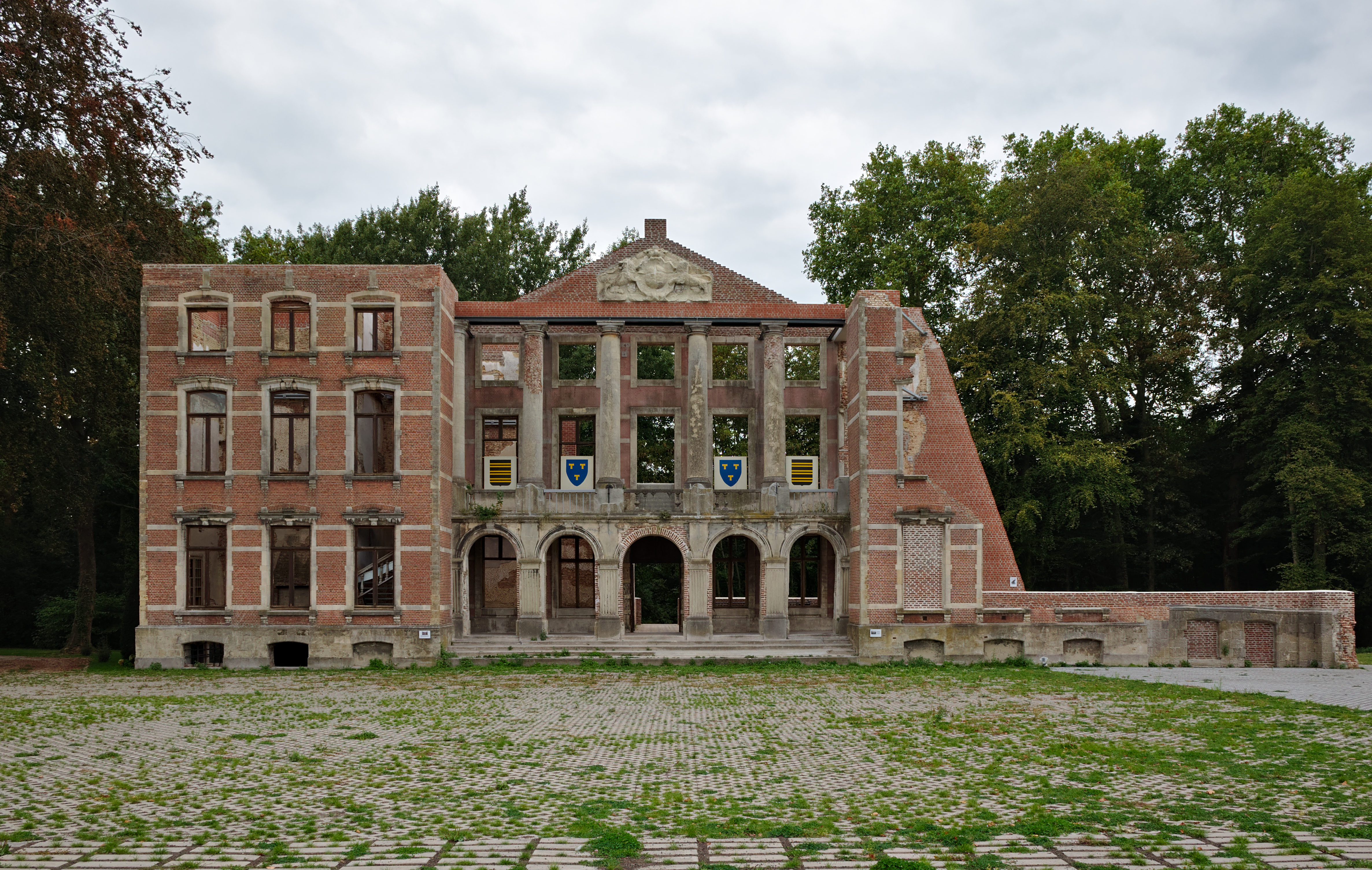 Mesen Castle