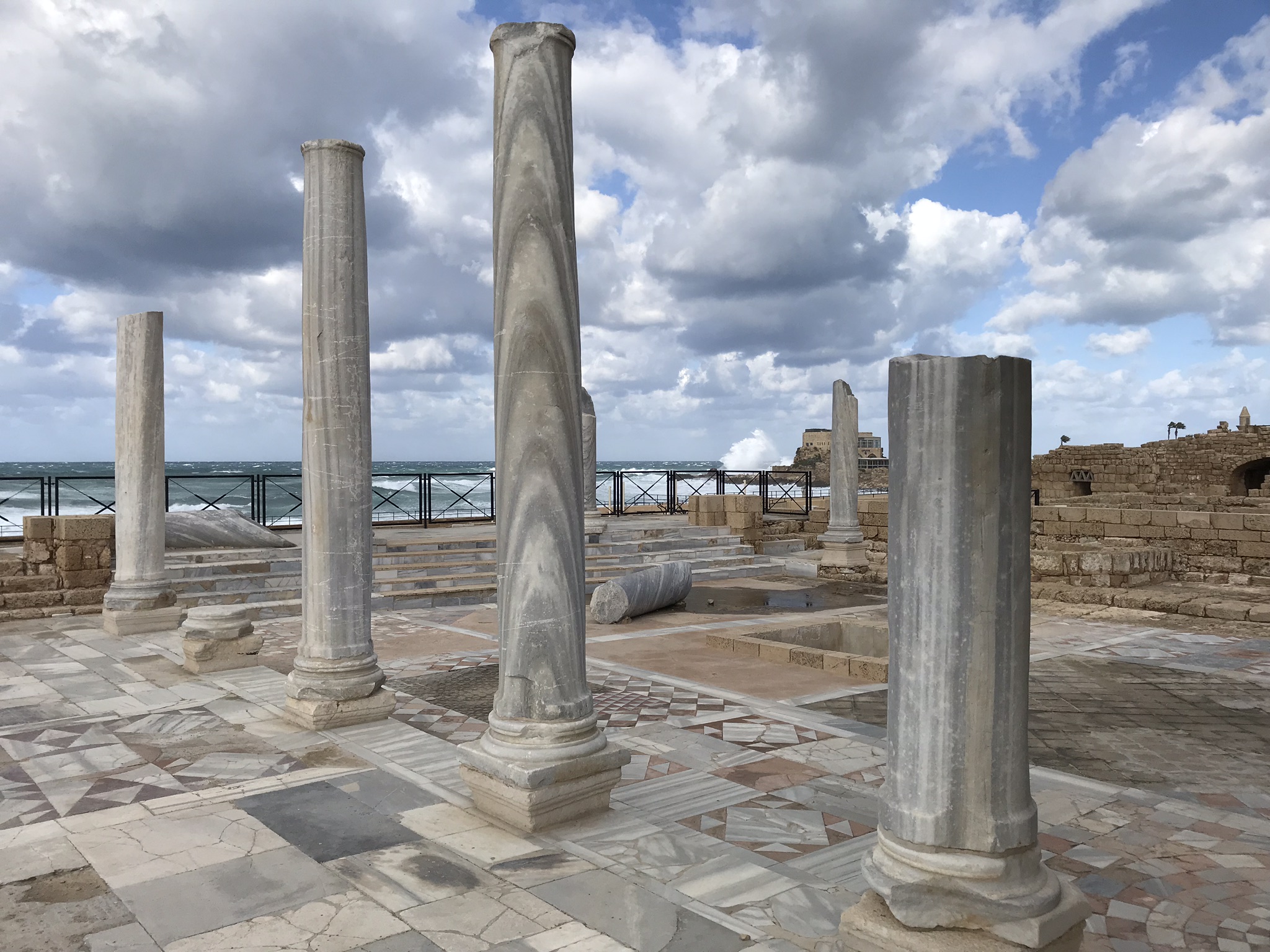 Sharon Plain, Israel