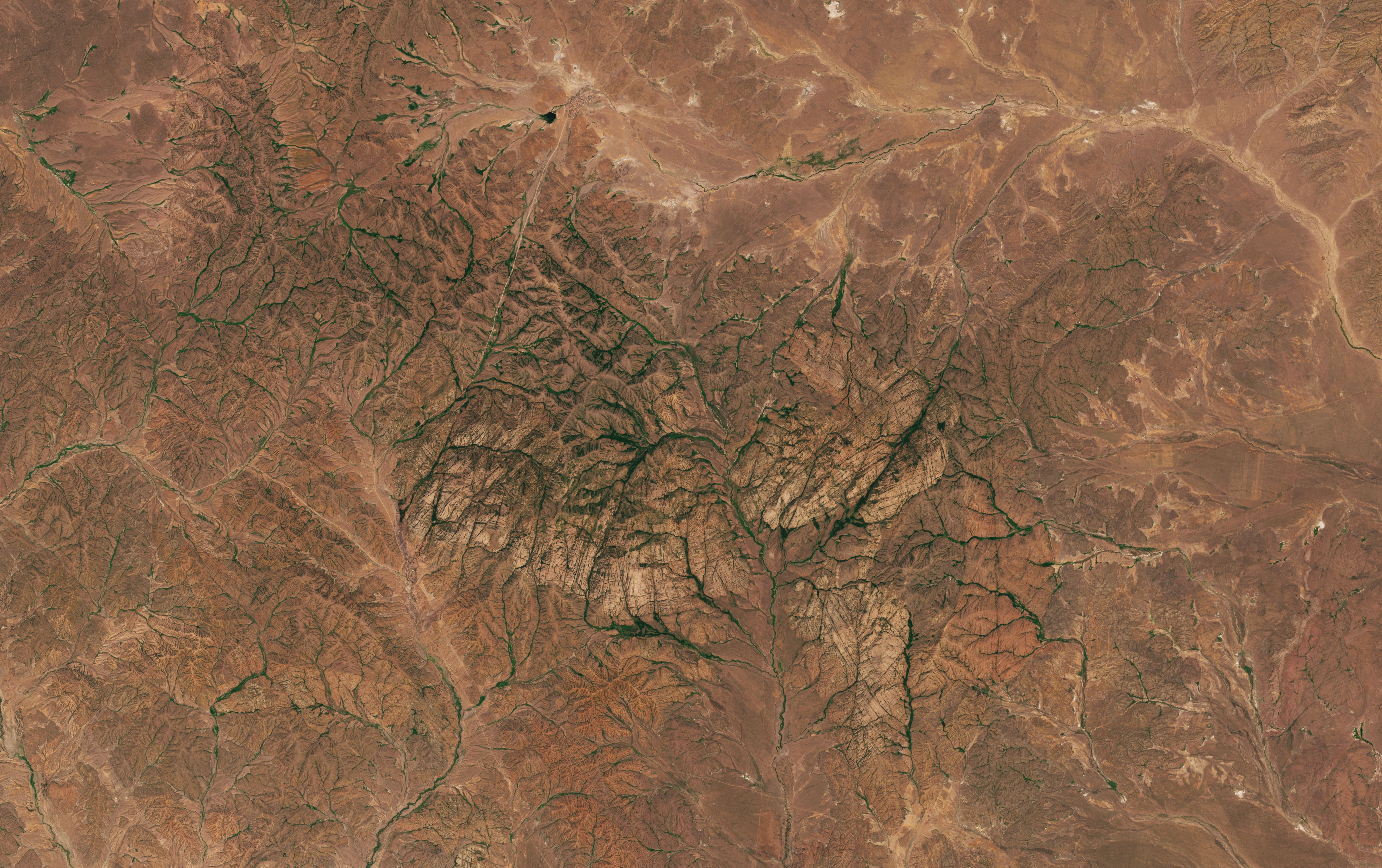 Kyzylarai mountain ridge