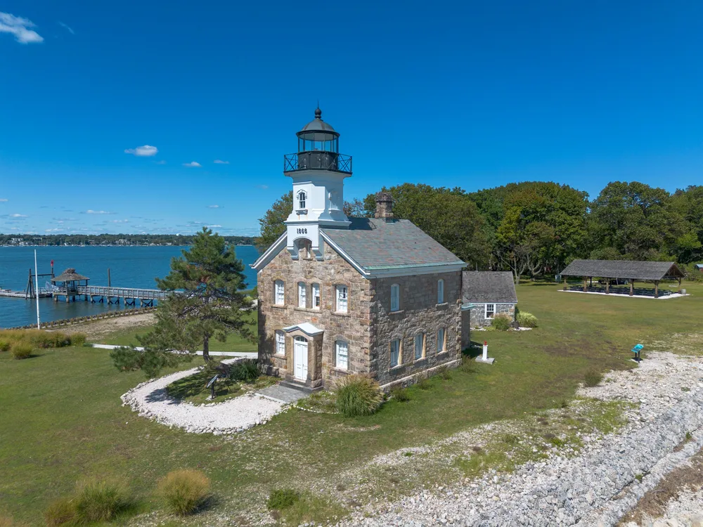 Sheffield Island Light