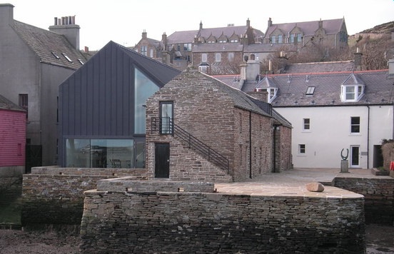 Pier Arts Centre