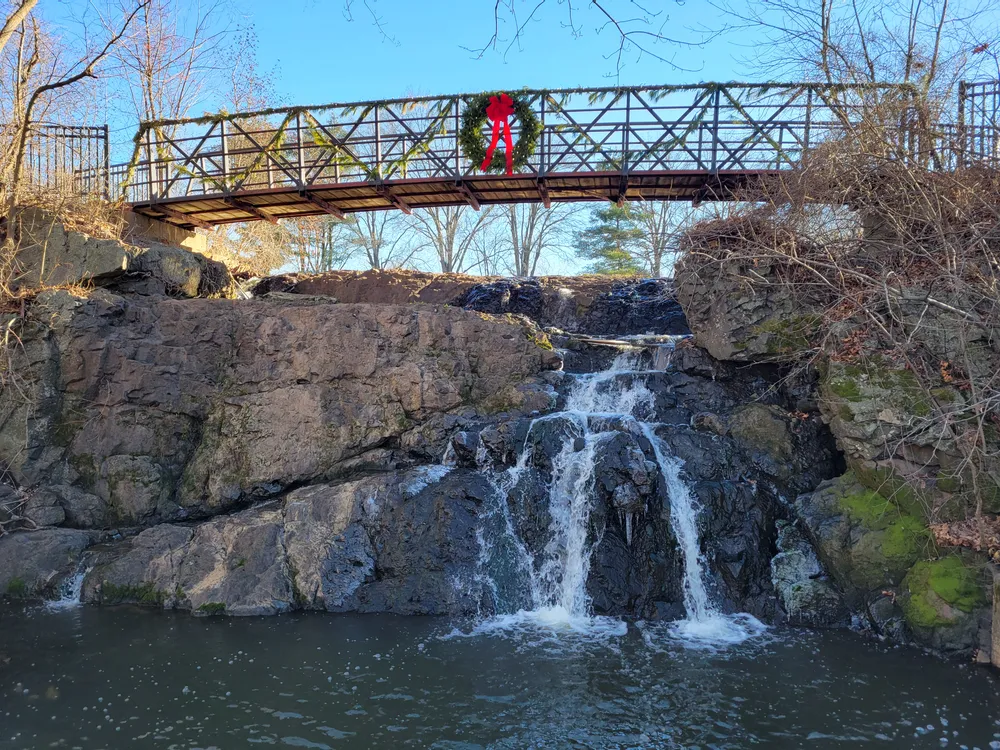Mill Pond Falls
