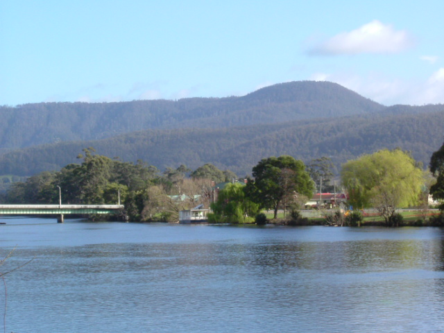 Grove, Australia