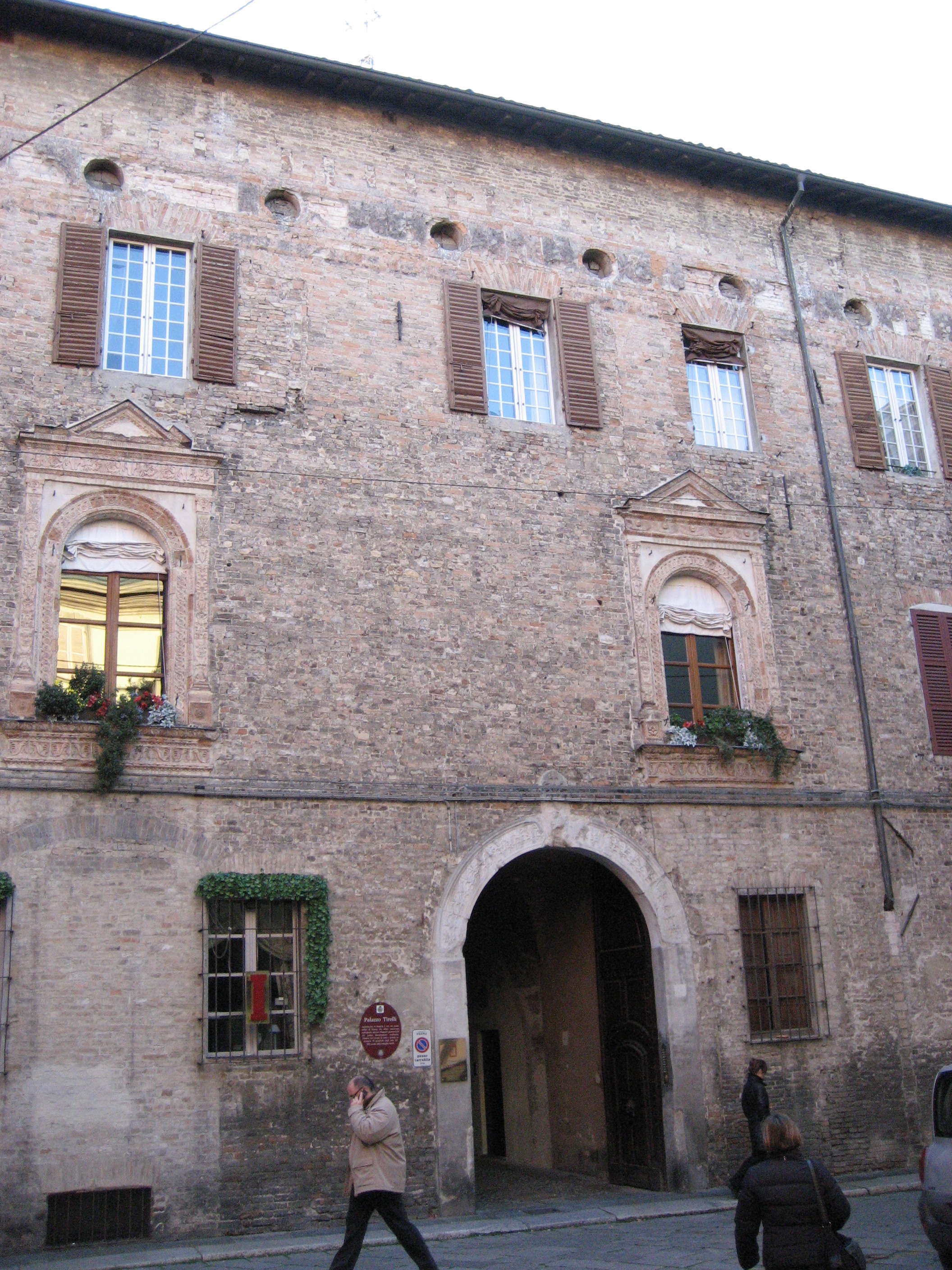 Palazzo Tirelli