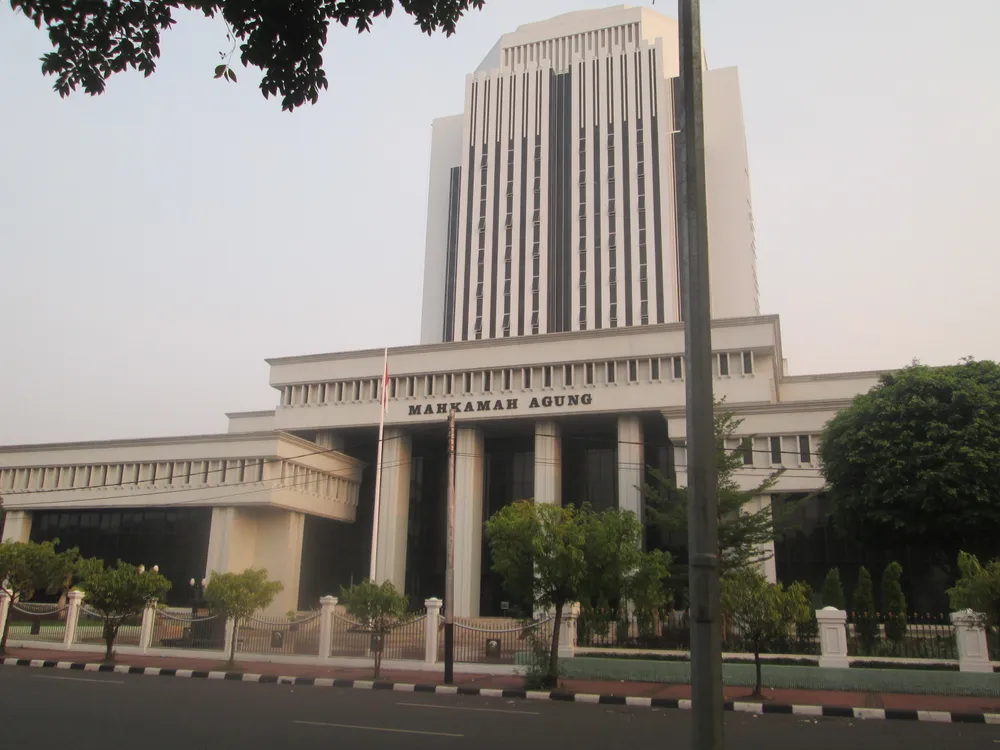 印尼法院減刑納迪姆筆電貪汙案至九年並降賠償至3,000萬美元