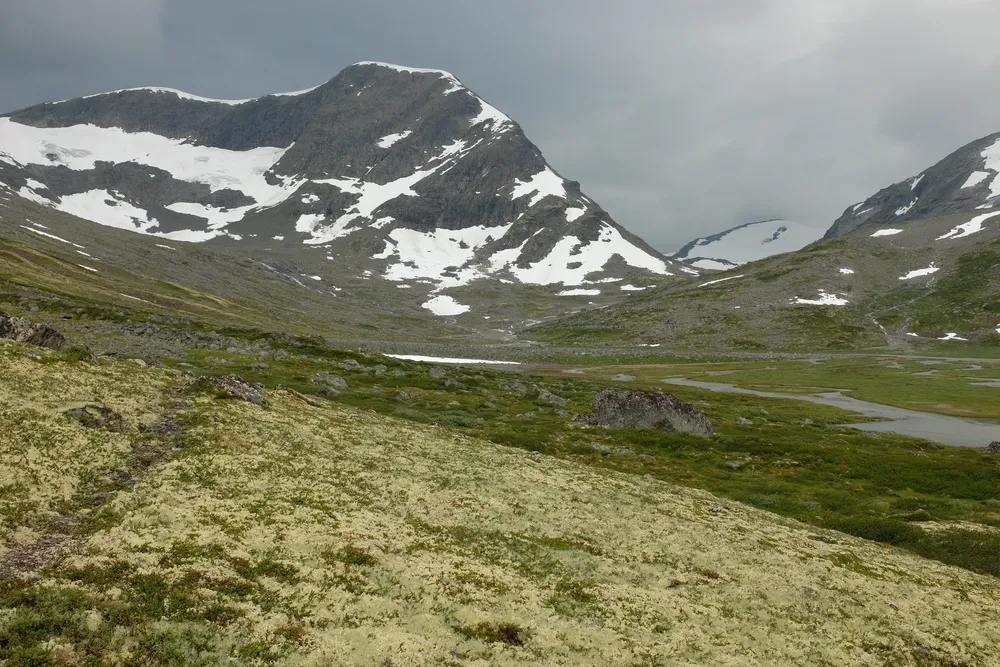 Vesldalstinden