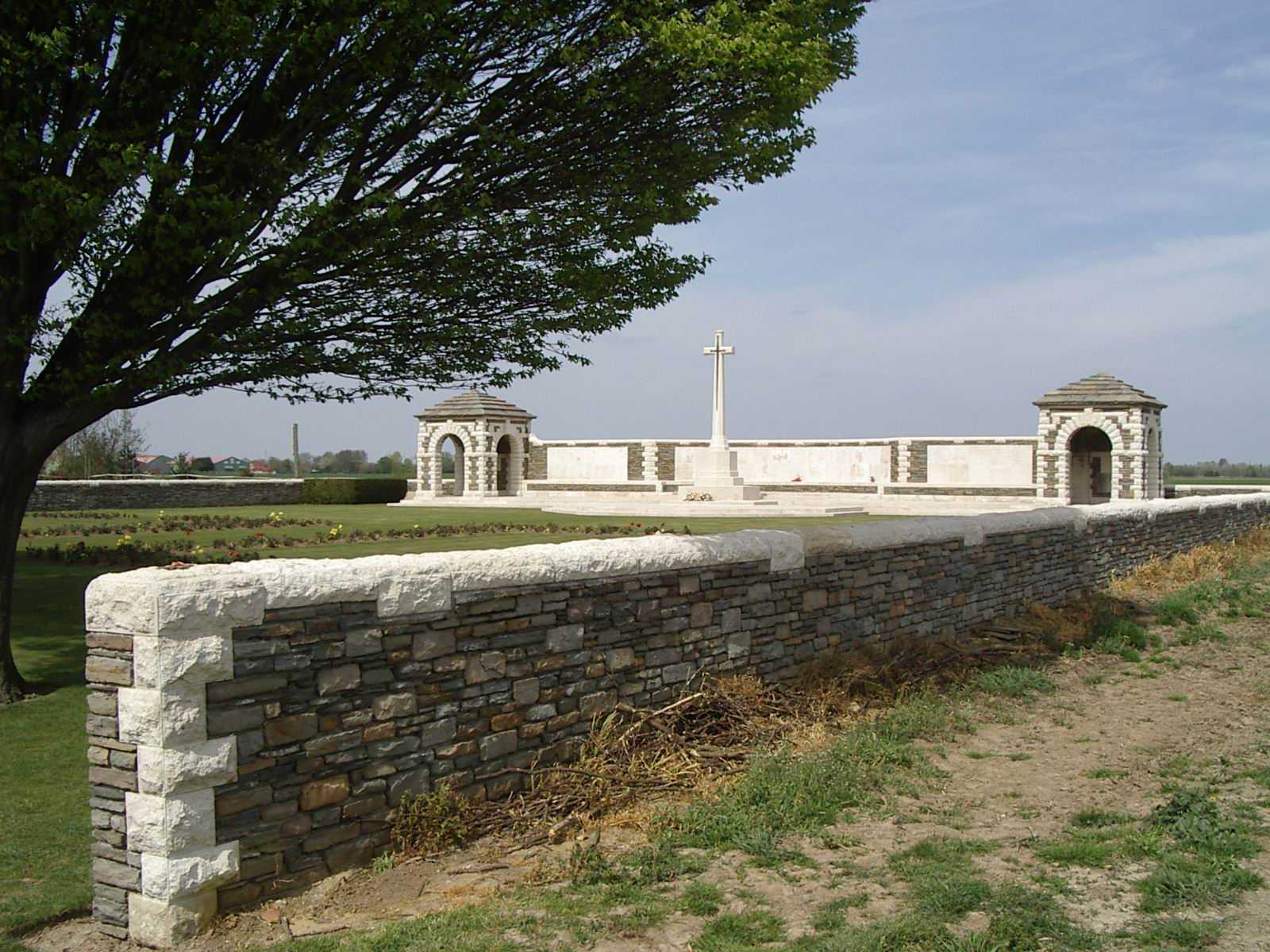V.C. Corner Australian Cemetery and Memorial