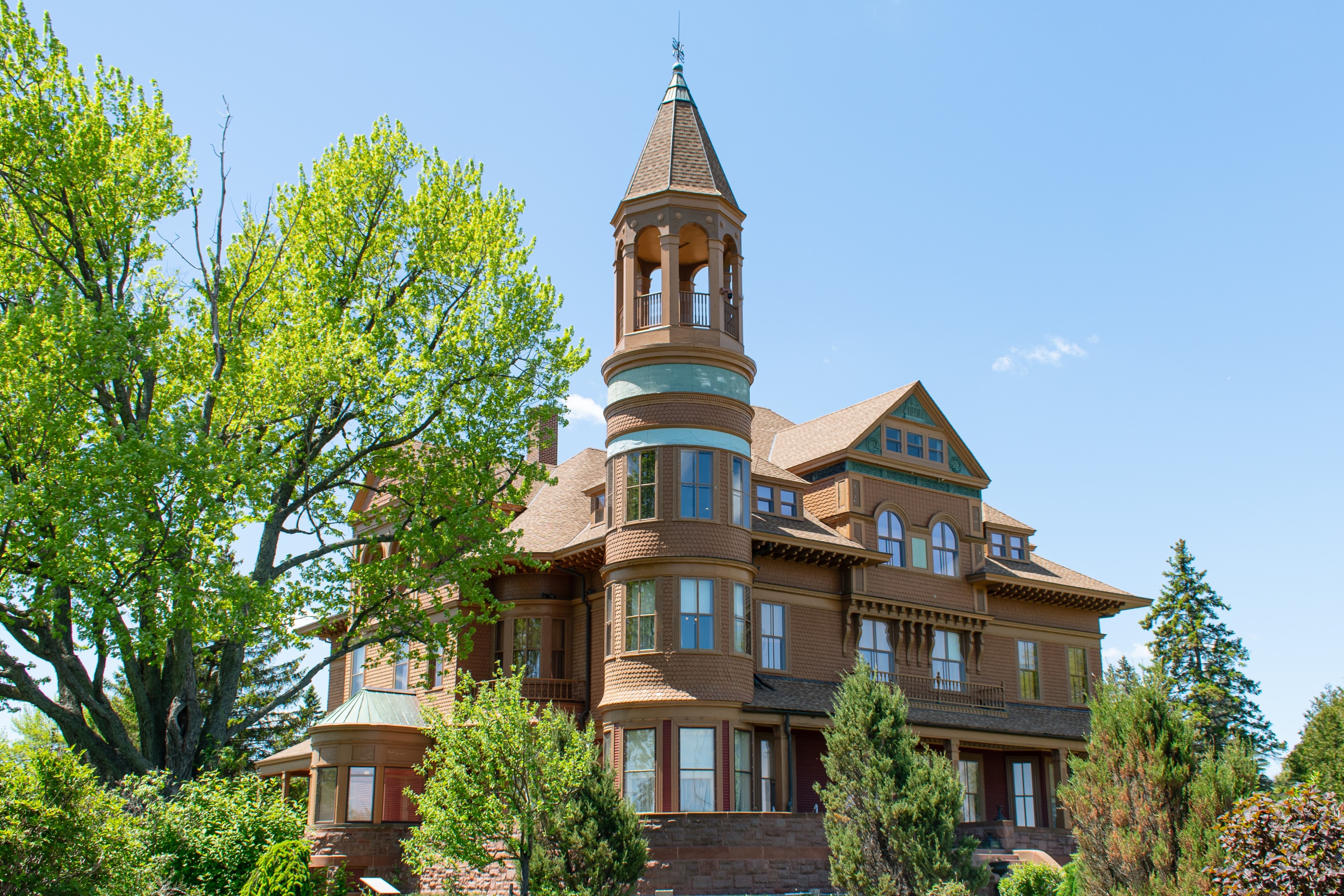 Fairlawn Mansion