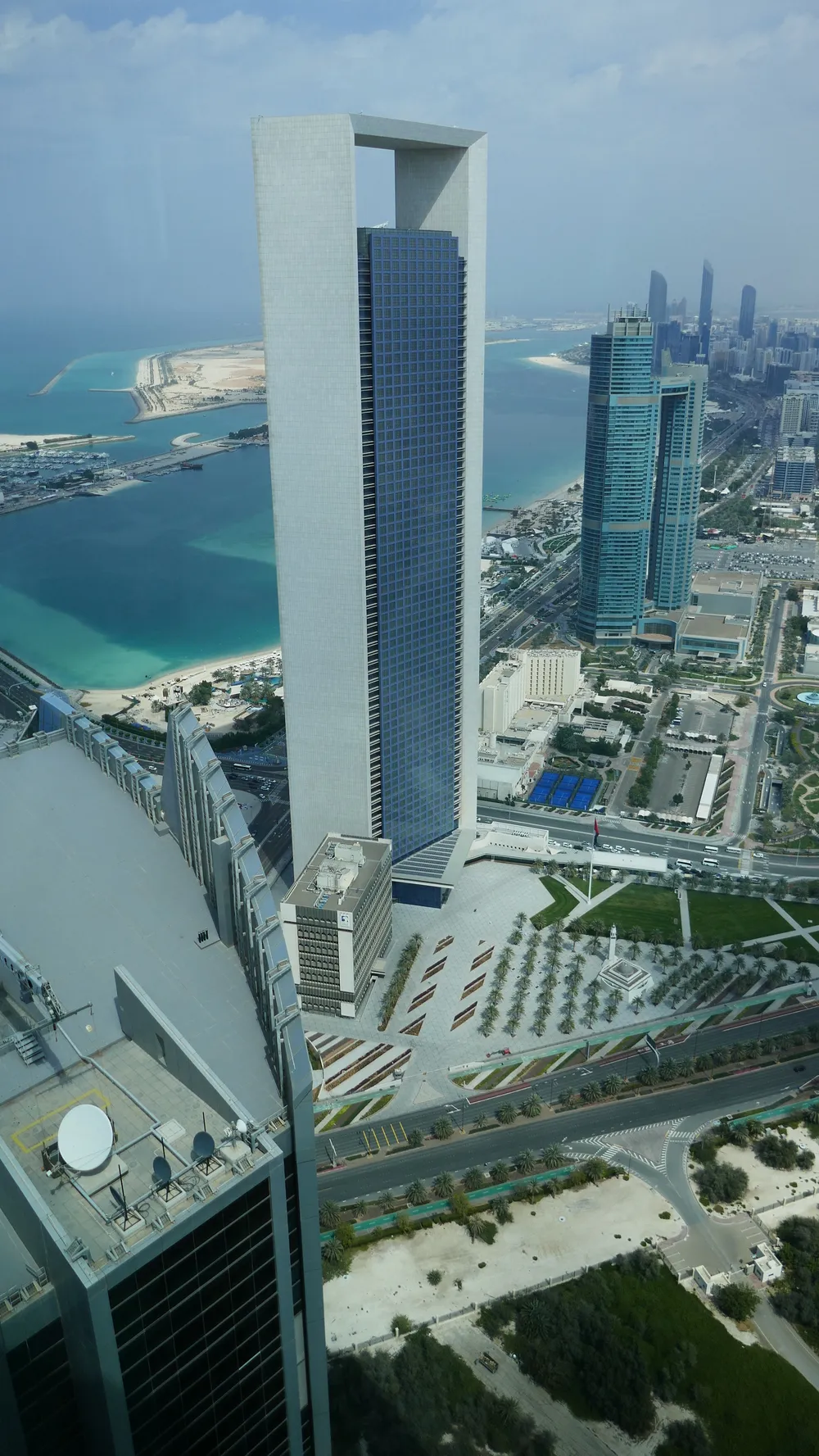 UAE oil tanker attacked by drones, no casualties reported
