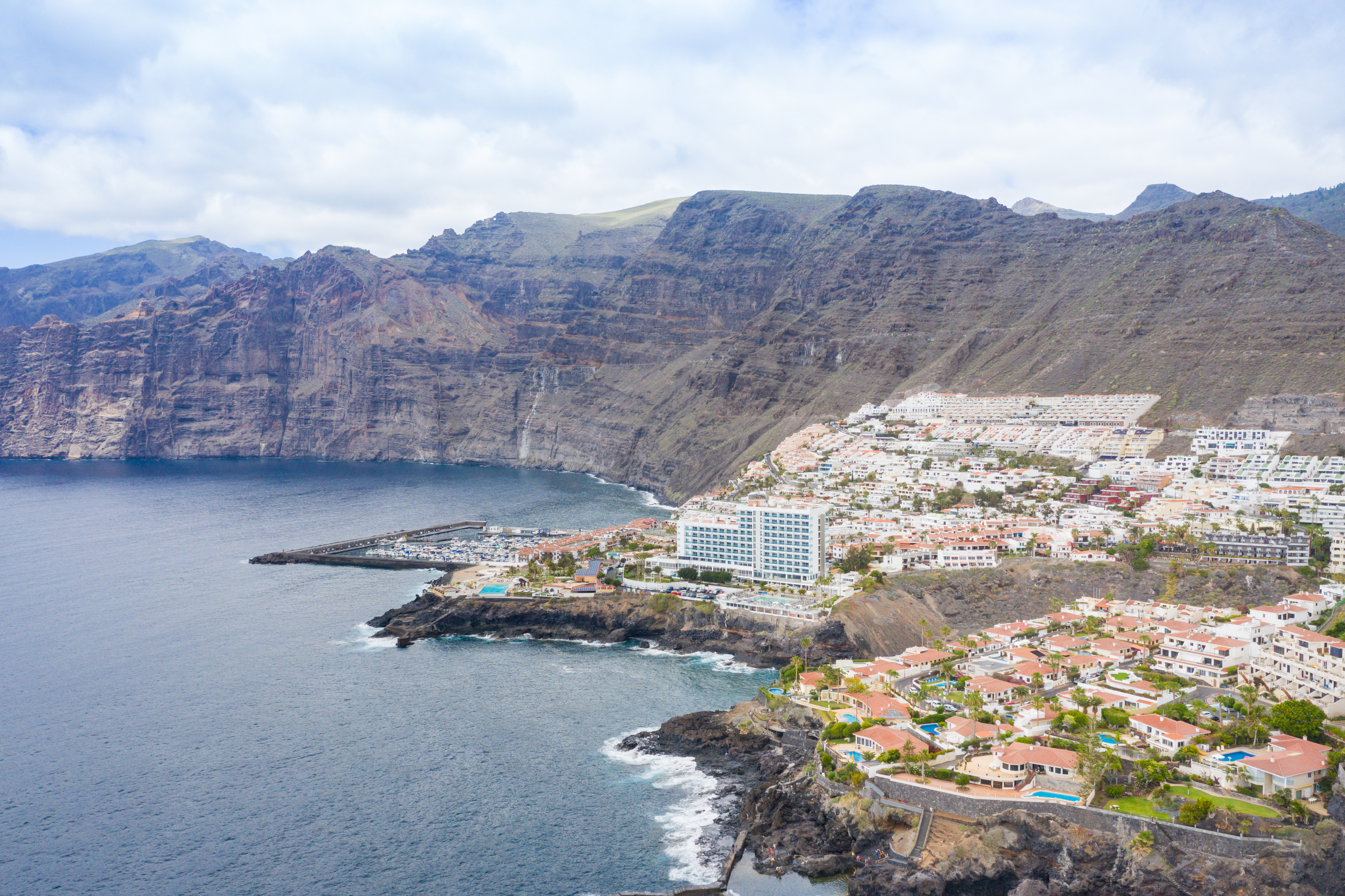 Los Gigantes, Spain