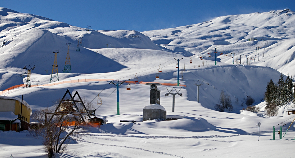 Dizin Ski Resort, Iran