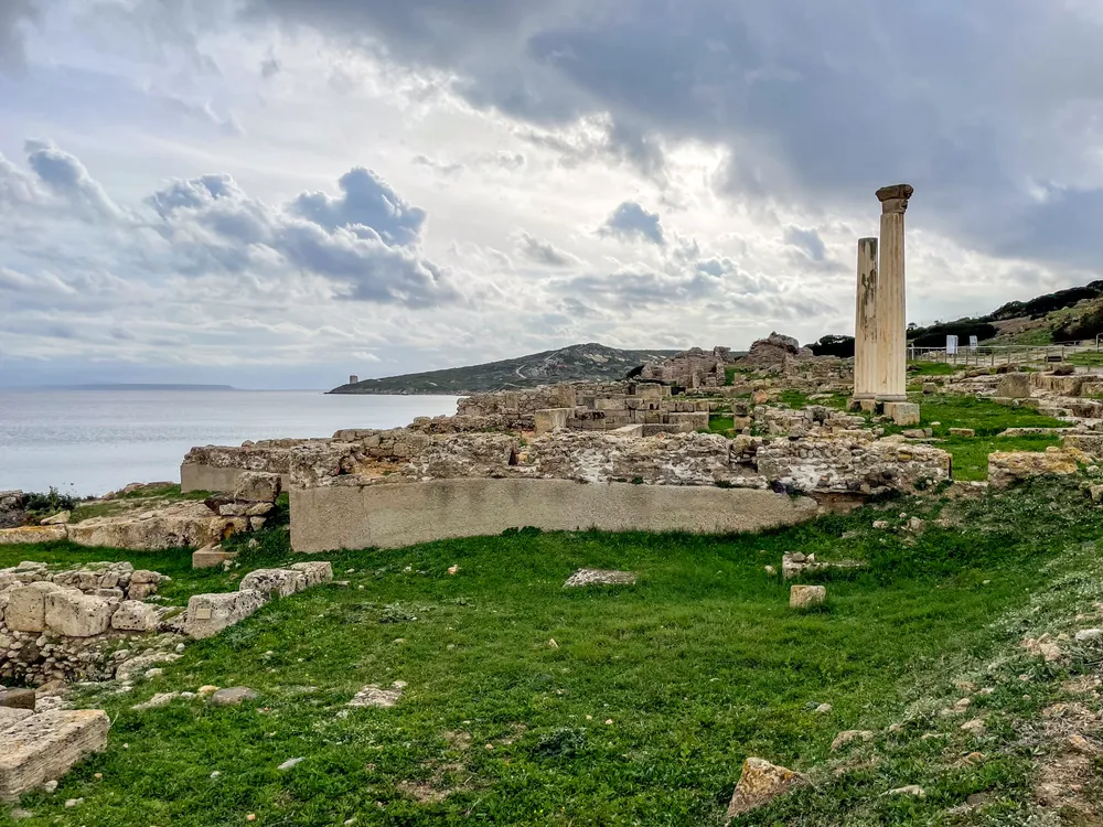 Tharros