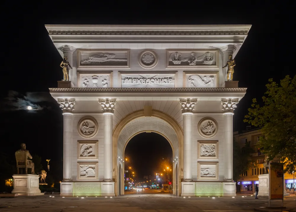 Porta Macedonia