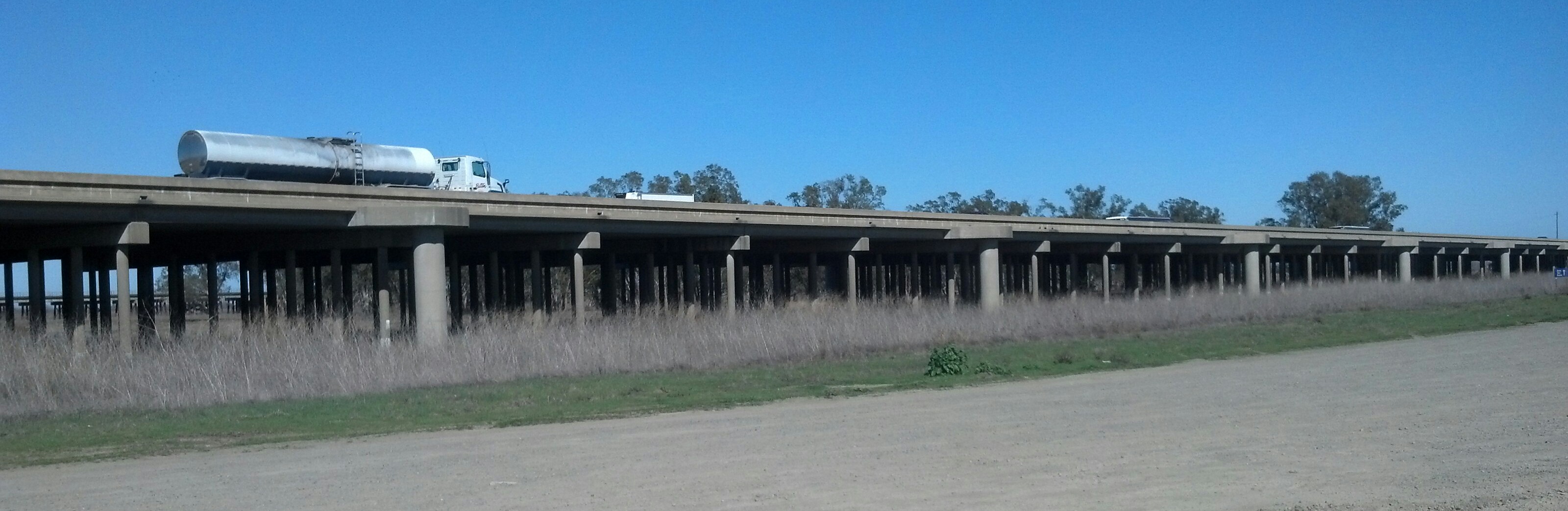 Yolo Causeway