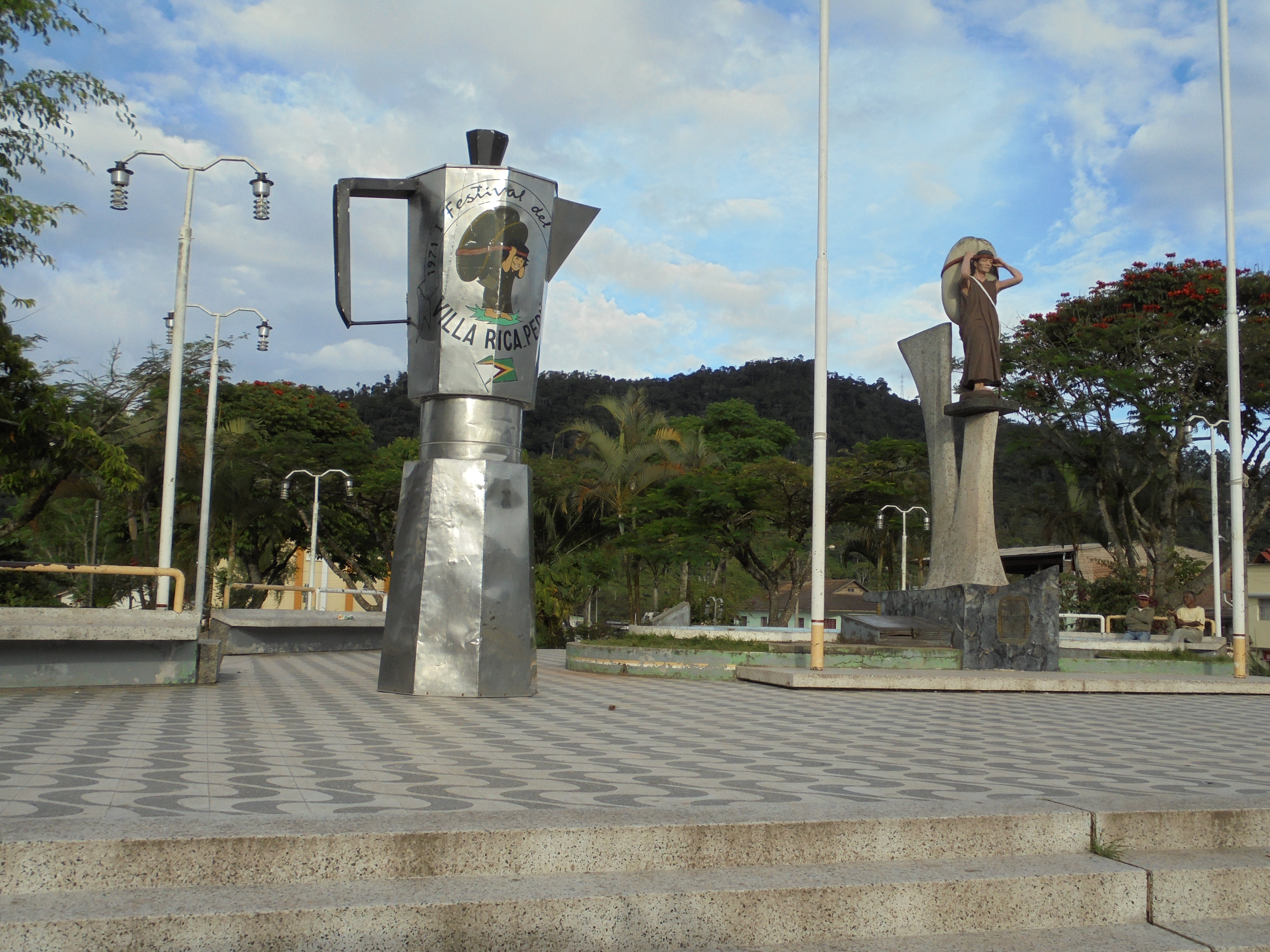 Villa Rica, Peru