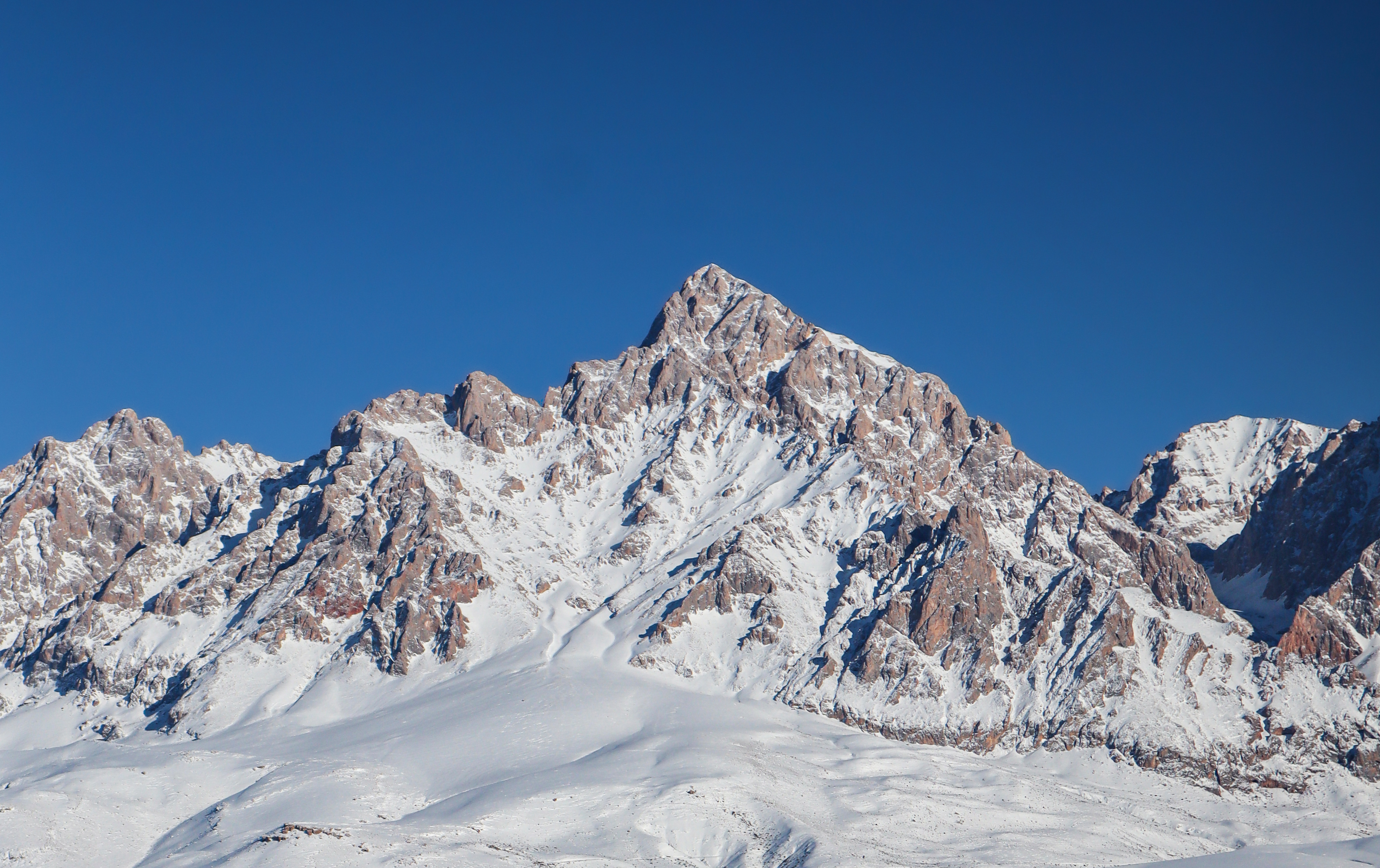 Demirkazık Peak