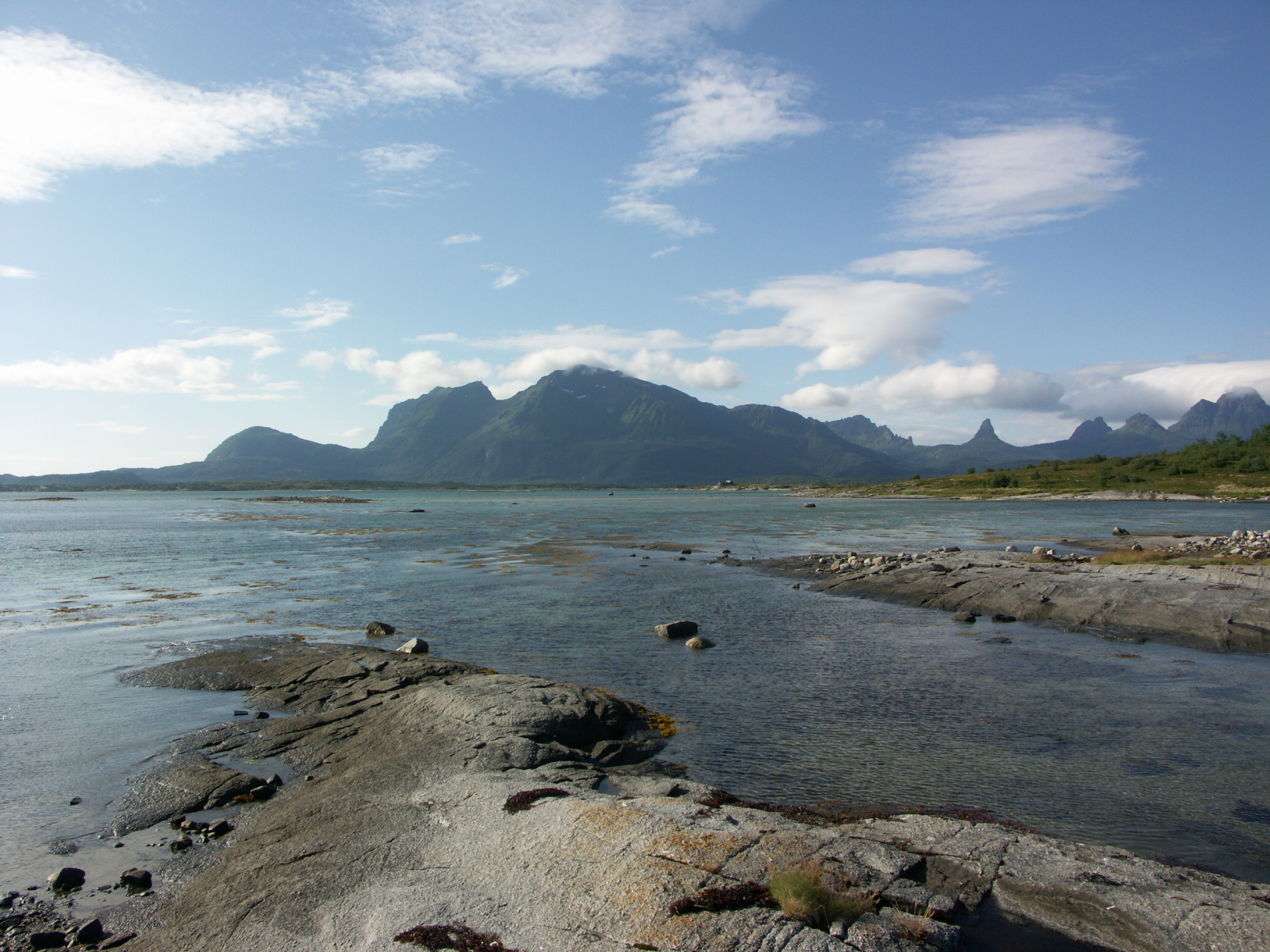 Finnøya