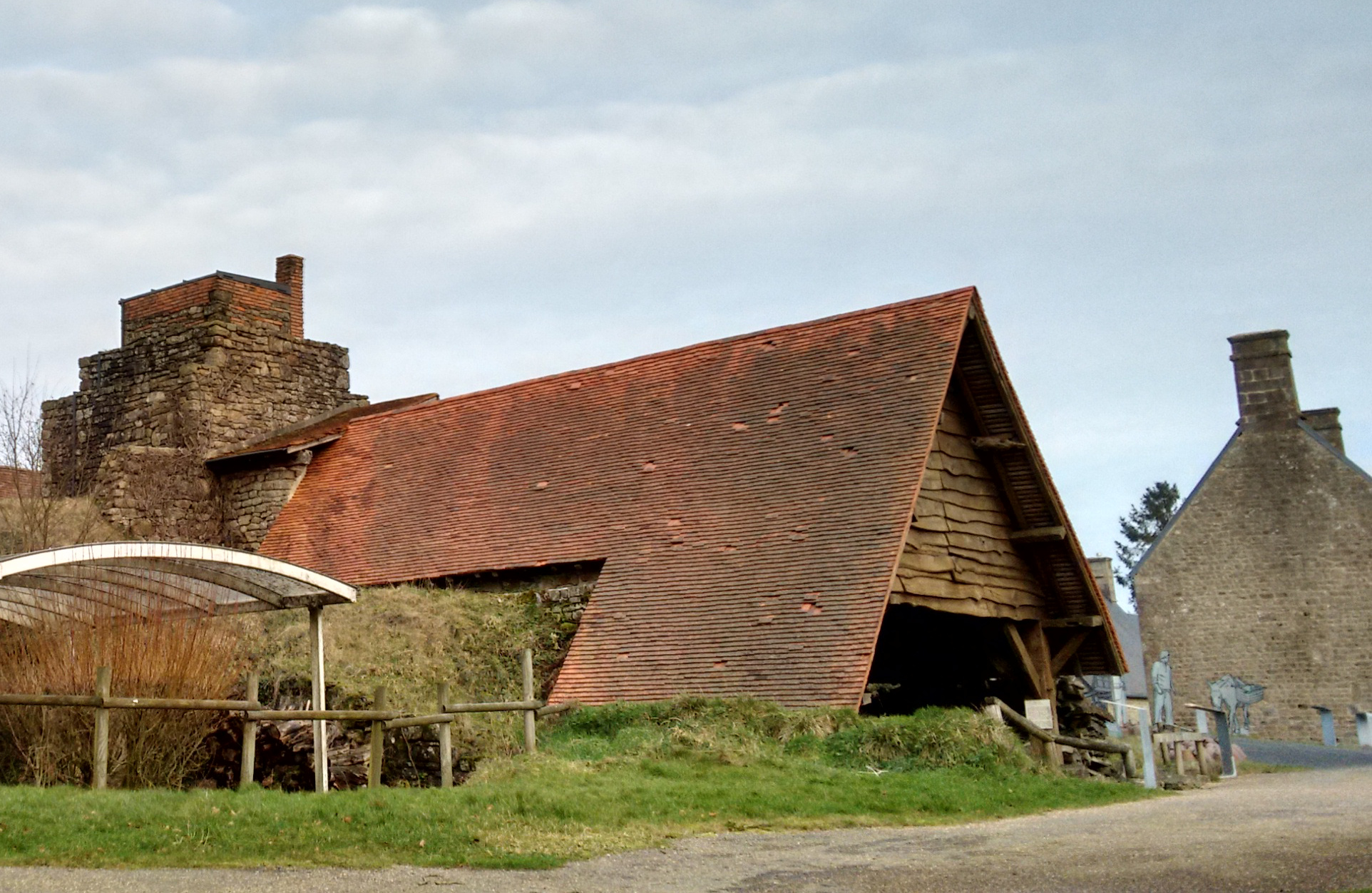 Musée régional de la poterie, Ger