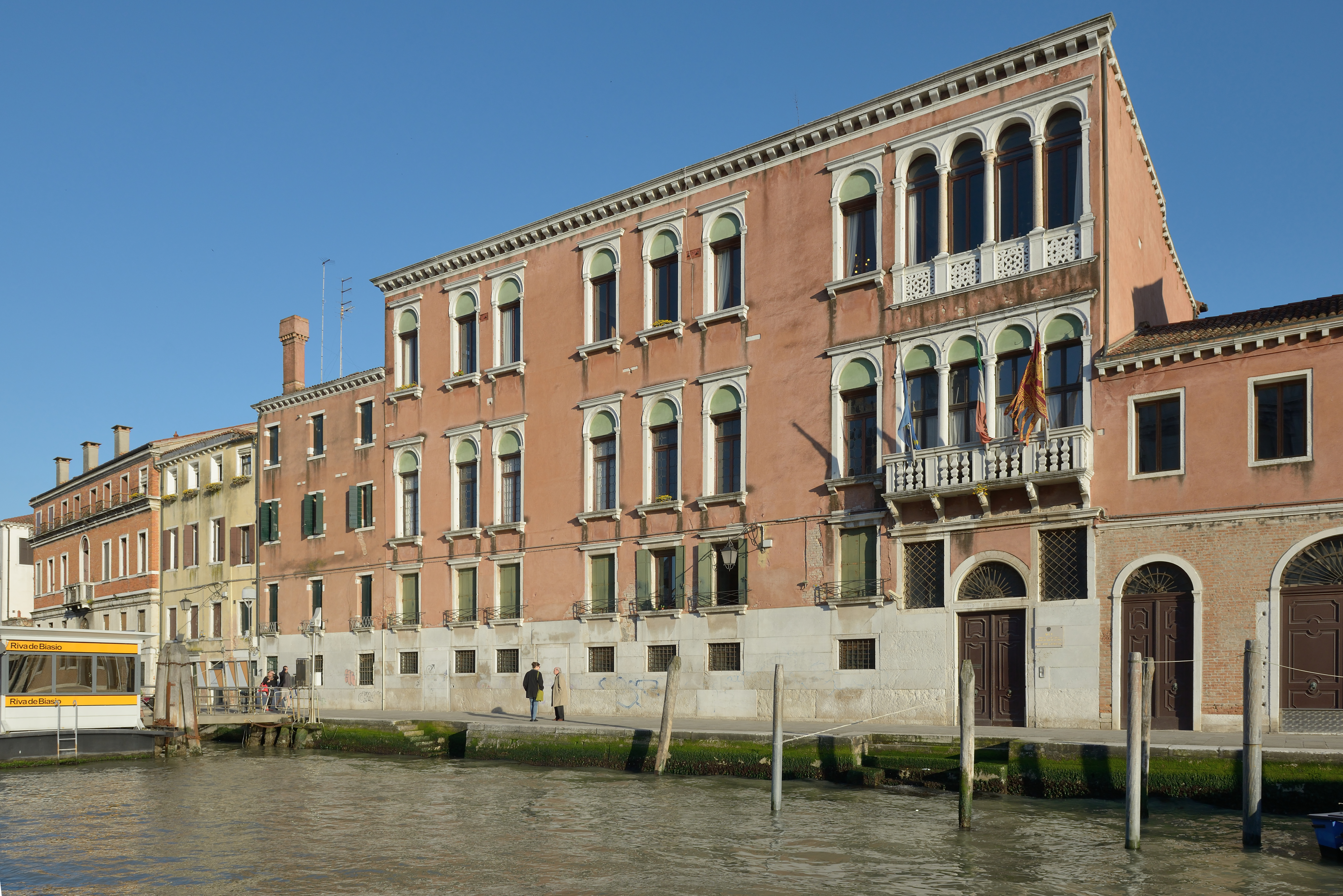 Palazzo Donà Balbi