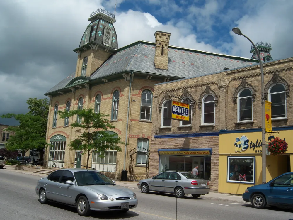 Clinton, Canada