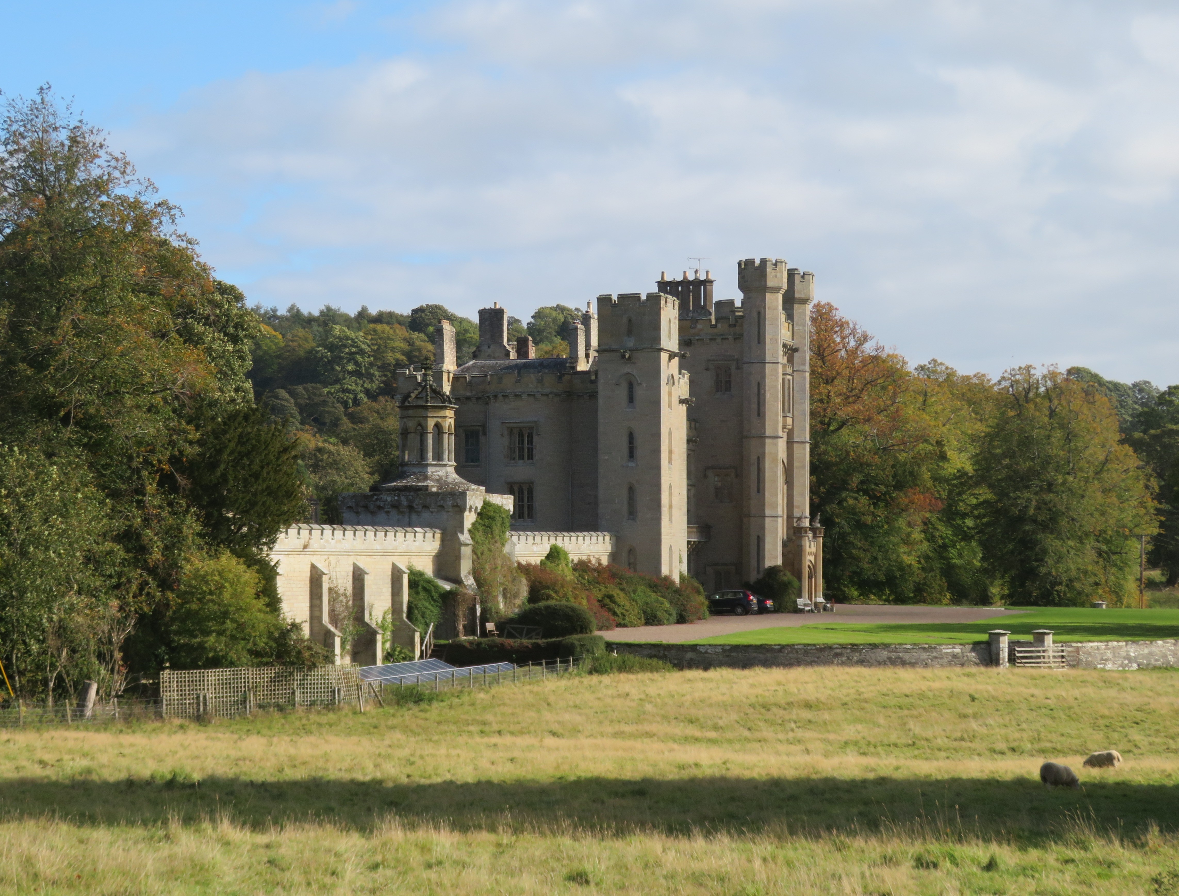 Duns Castle
