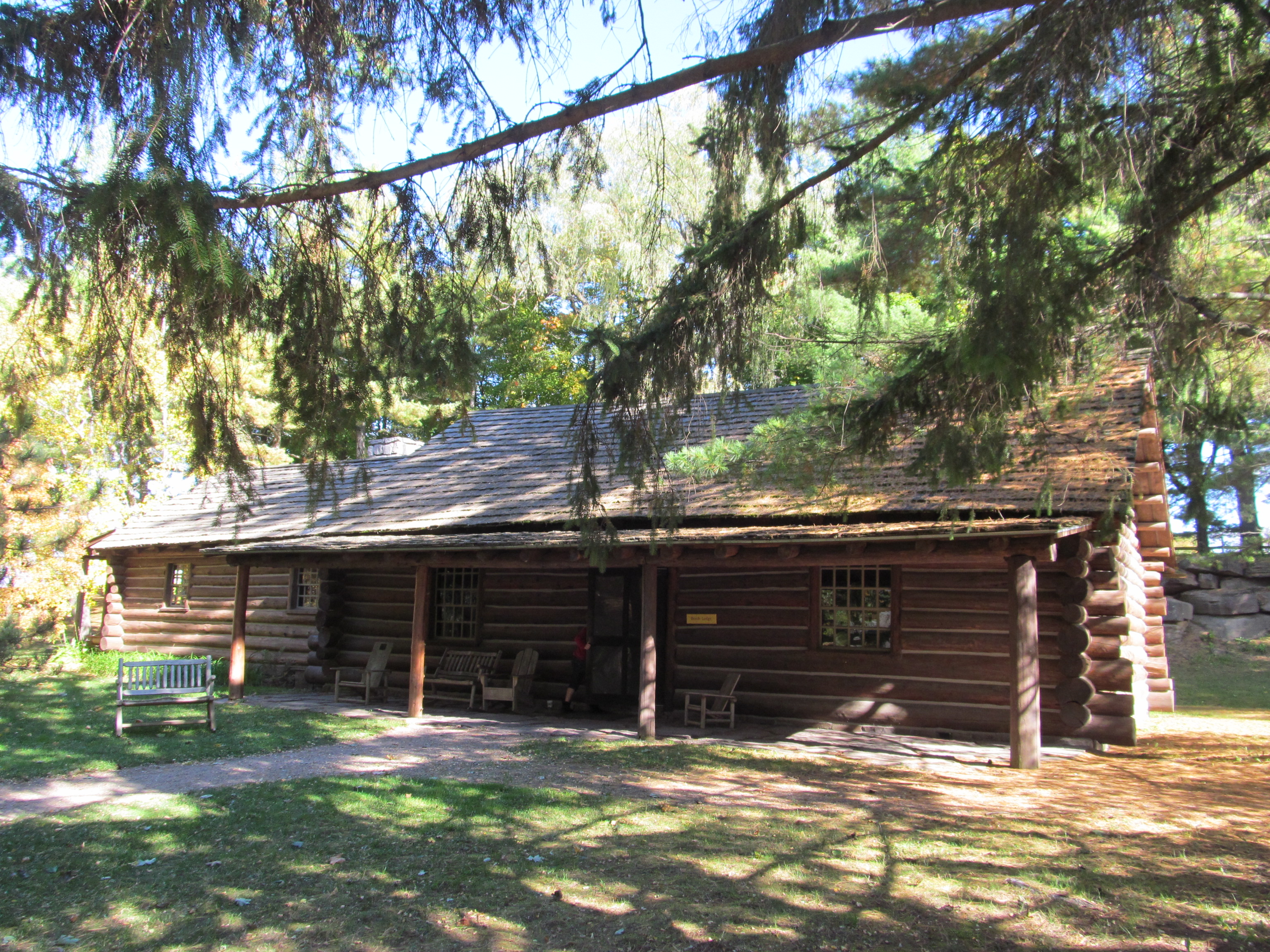 Beach Lodge and Gallery