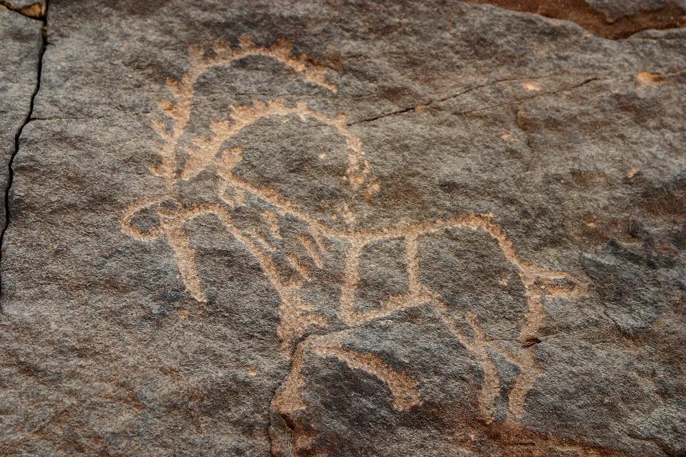 Bir Hima Rock Petroglyphs and Inscriptions
