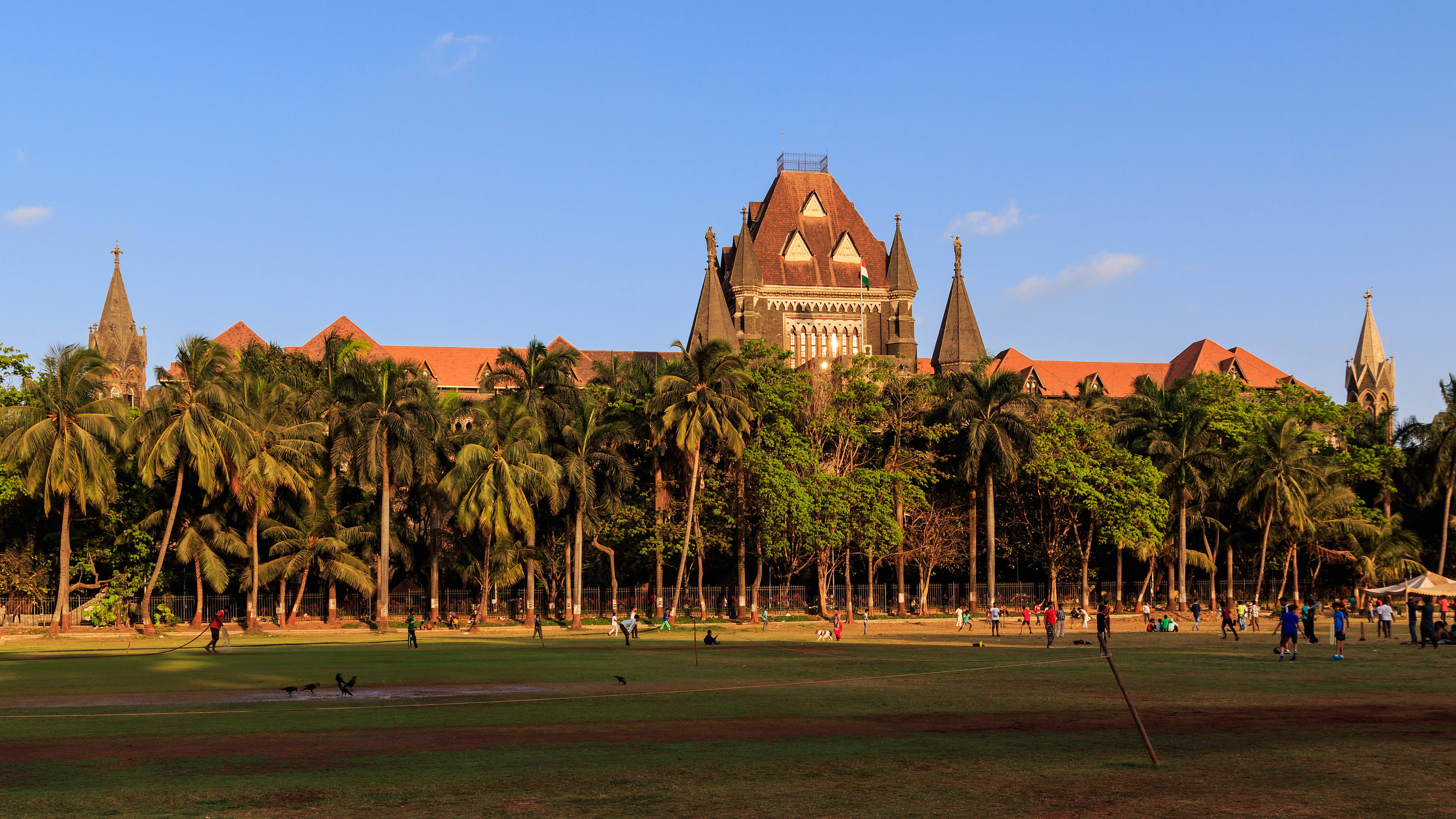 Victorian Gothic and Art Deco Ensembles of Mumbai