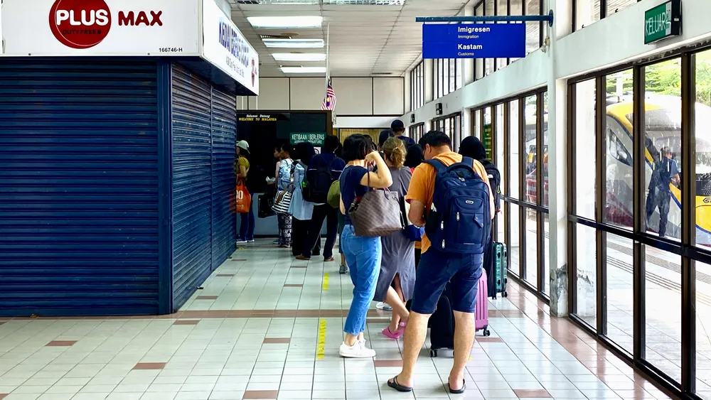 Bangkok to Singapore overland