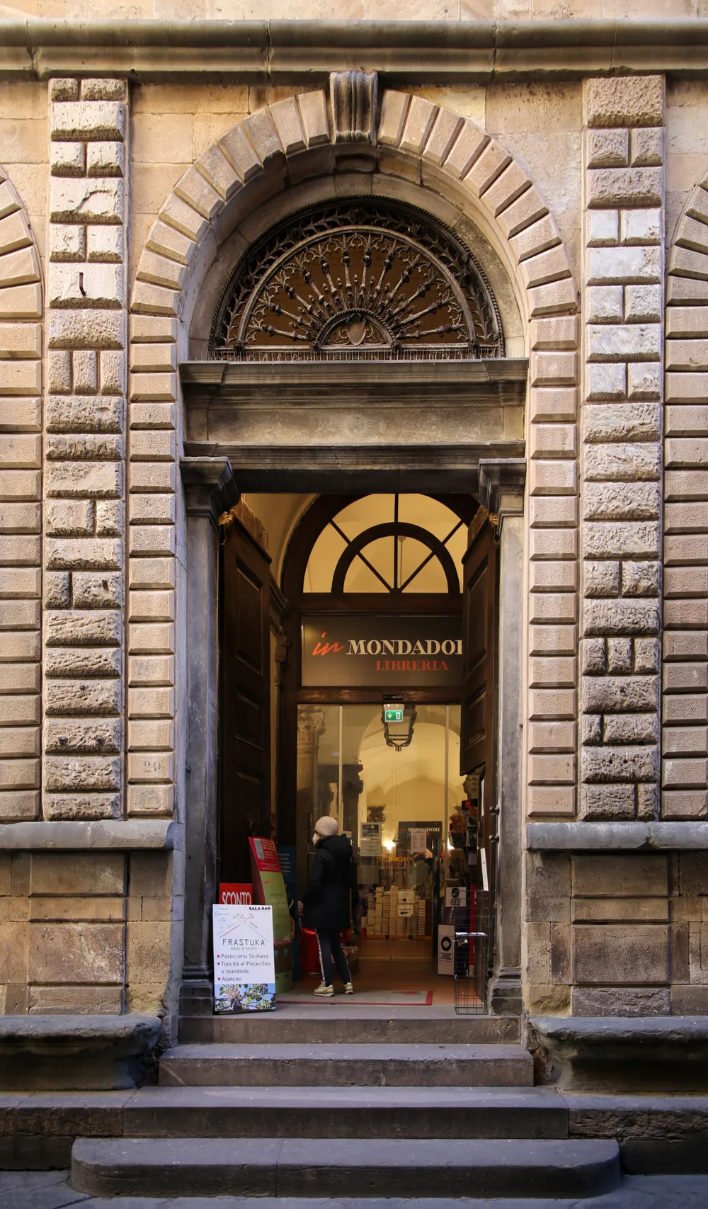 Palazzo Cenami, Lucca